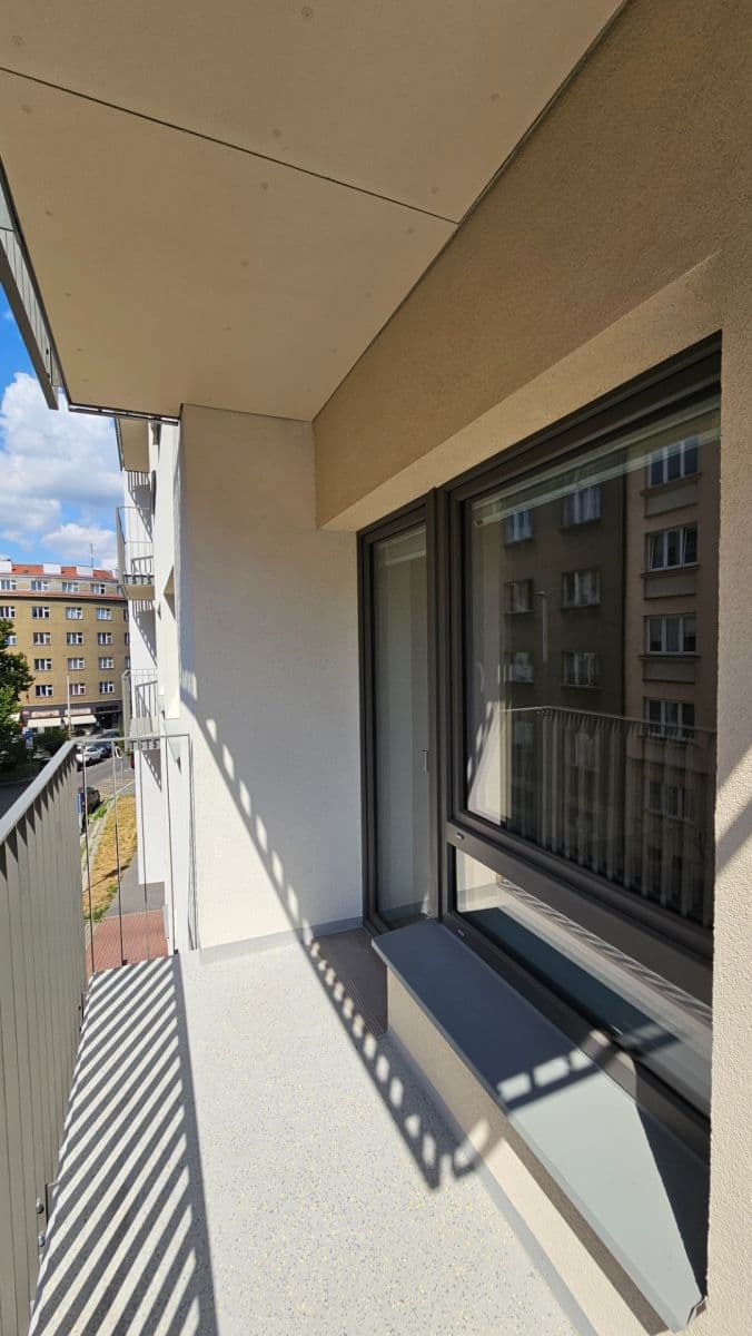 Prenájom bytu 2-izbový 53 m², Sinkulova, Praha, Praha Prenájom bytu 2-izbový 53 m², Sinkulova, Praha, Praha