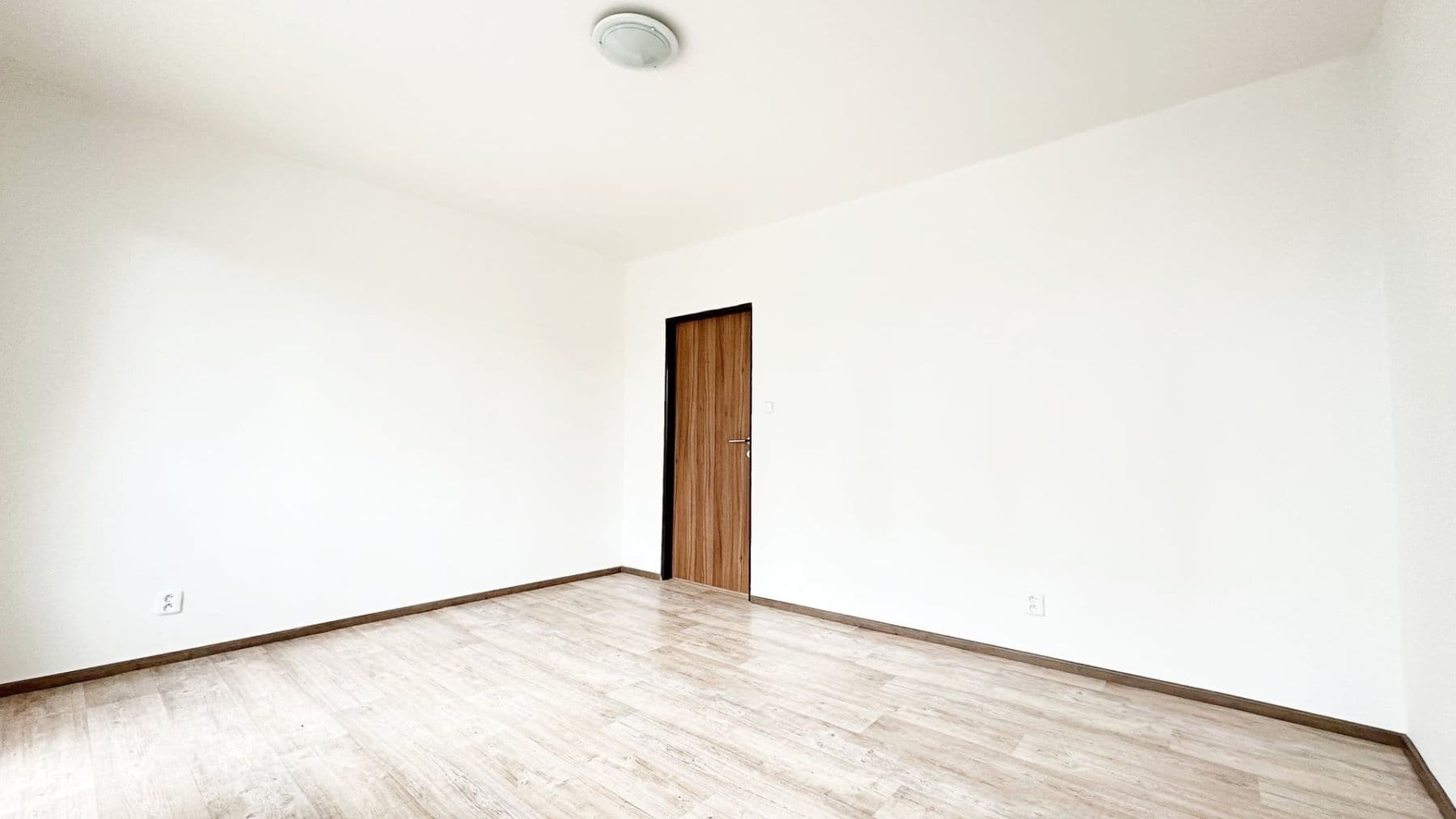 Prenájom bytu 2-izbový 56 m², Budovatelů, Příbram, Středočeský kraj Prenájom bytu 2-izbový 56 m², Budovatelů, Příbram, Středočeský kraj