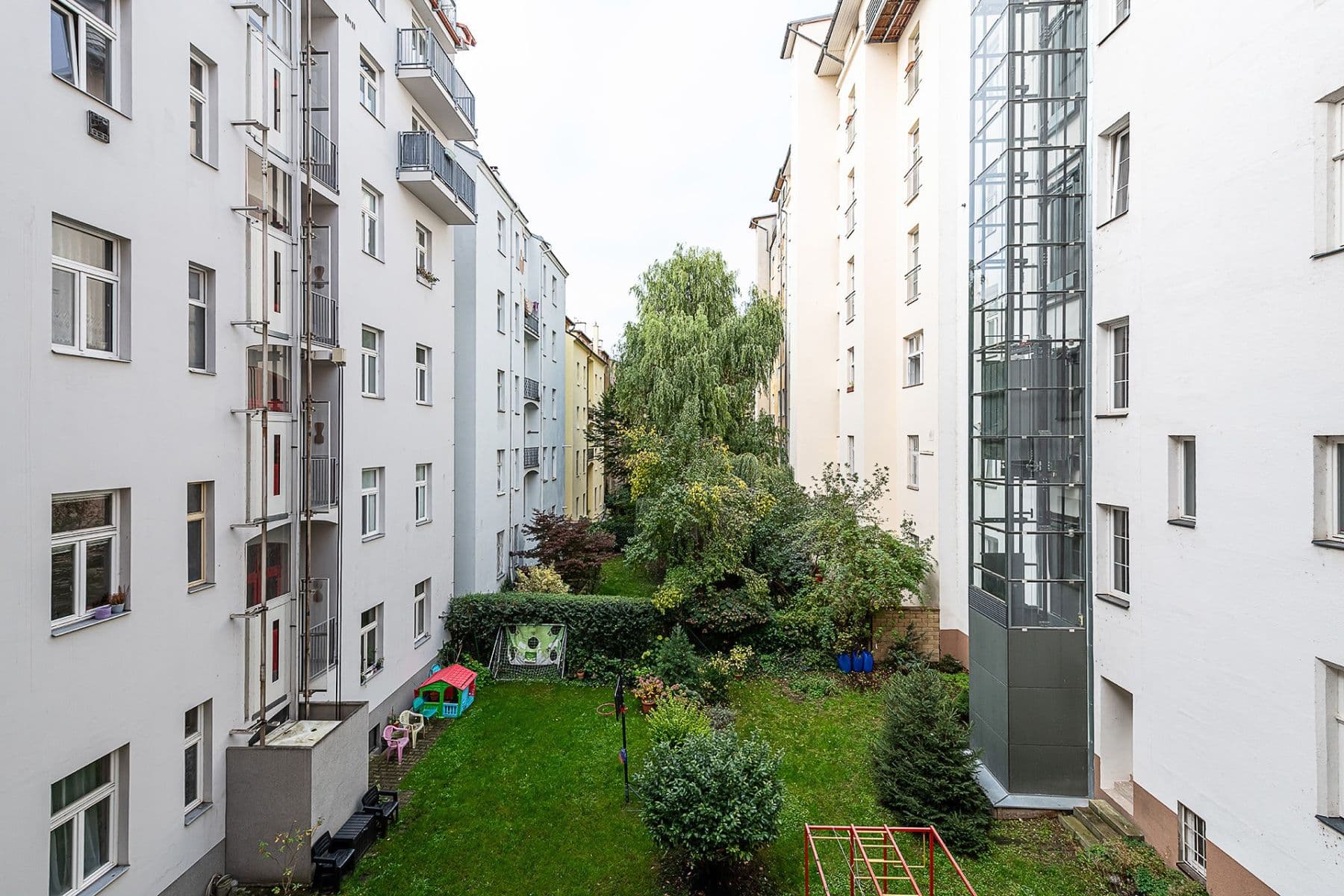 Predaj bytu 3-izbový 85 m², Hořejší nábřeží, Praha, Praha Predaj bytu 3-izbový 85 m², Hořejší nábřeží, Praha, Praha