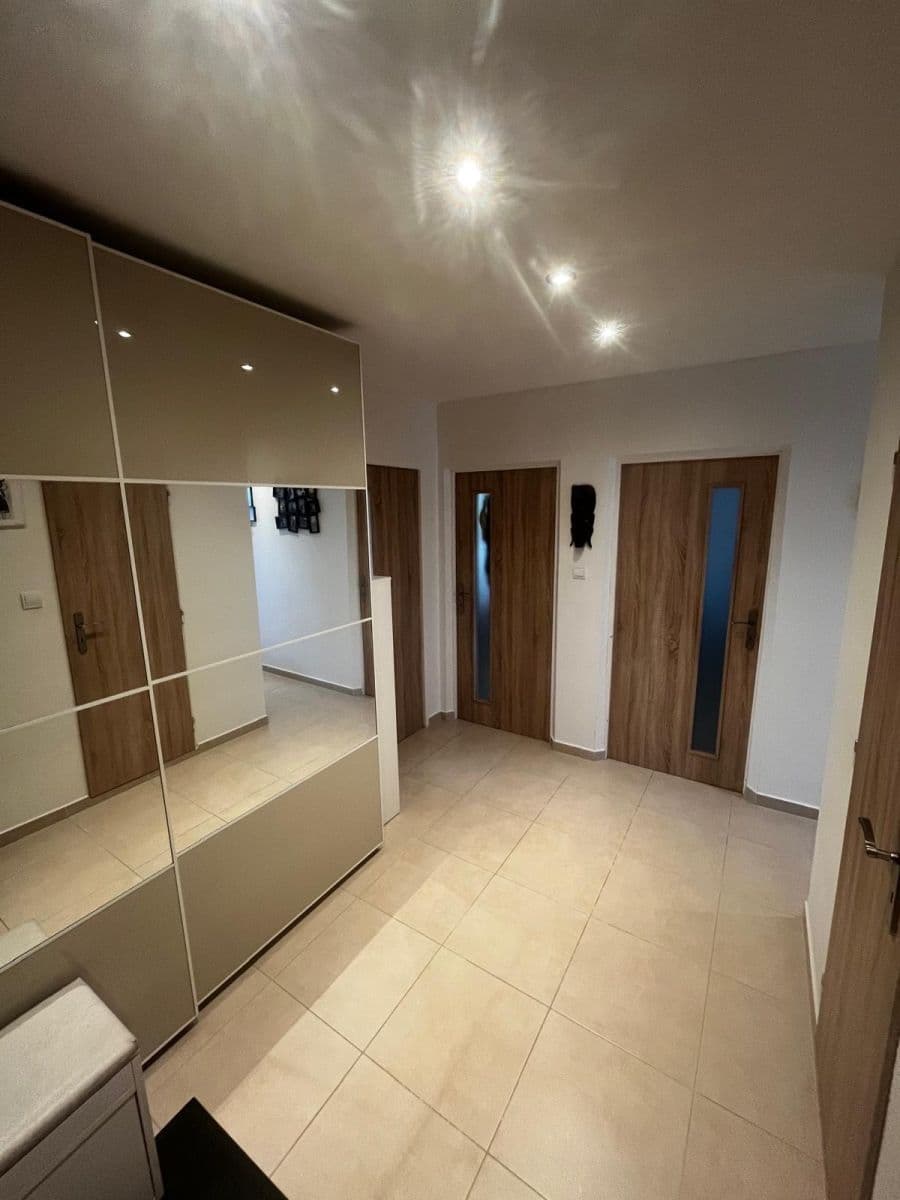 Predaj bytu 3-izbový 72 m², Břeclavská, Plzeň, Plzeňský kraj Predaj bytu 3-izbový 72 m², Břeclavská, Plzeň, Plzeňský kraj