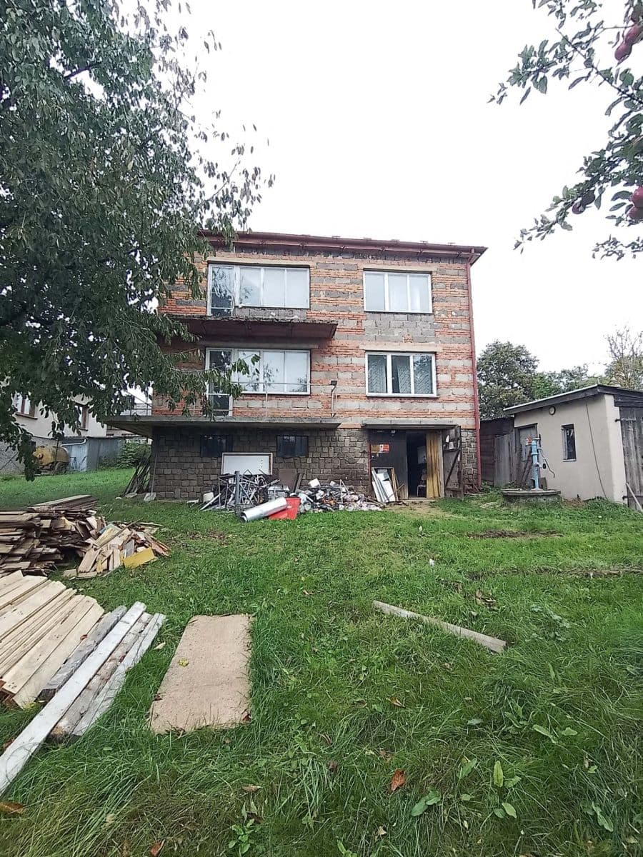 Predaj domu 230 m², pozemek 849 m², Čestín, Středočeský kraj Predaj domu 230 m², pozemek 849 m², Čestín, Středočeský kraj