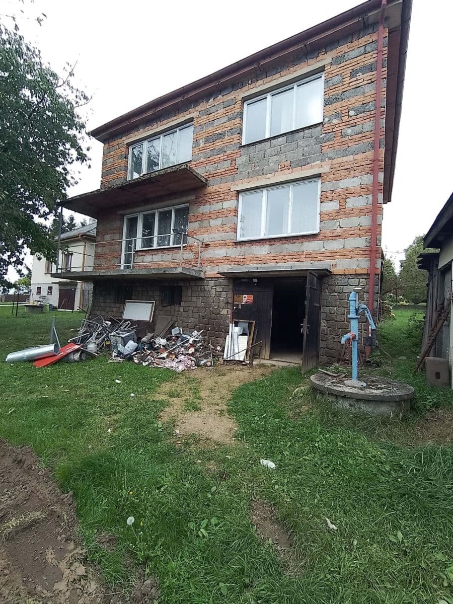 Predaj domu 230 m², pozemek 849 m², Čestín, Středočeský kraj Predaj domu 230 m², pozemek 849 m², Čestín, Středočeský kraj