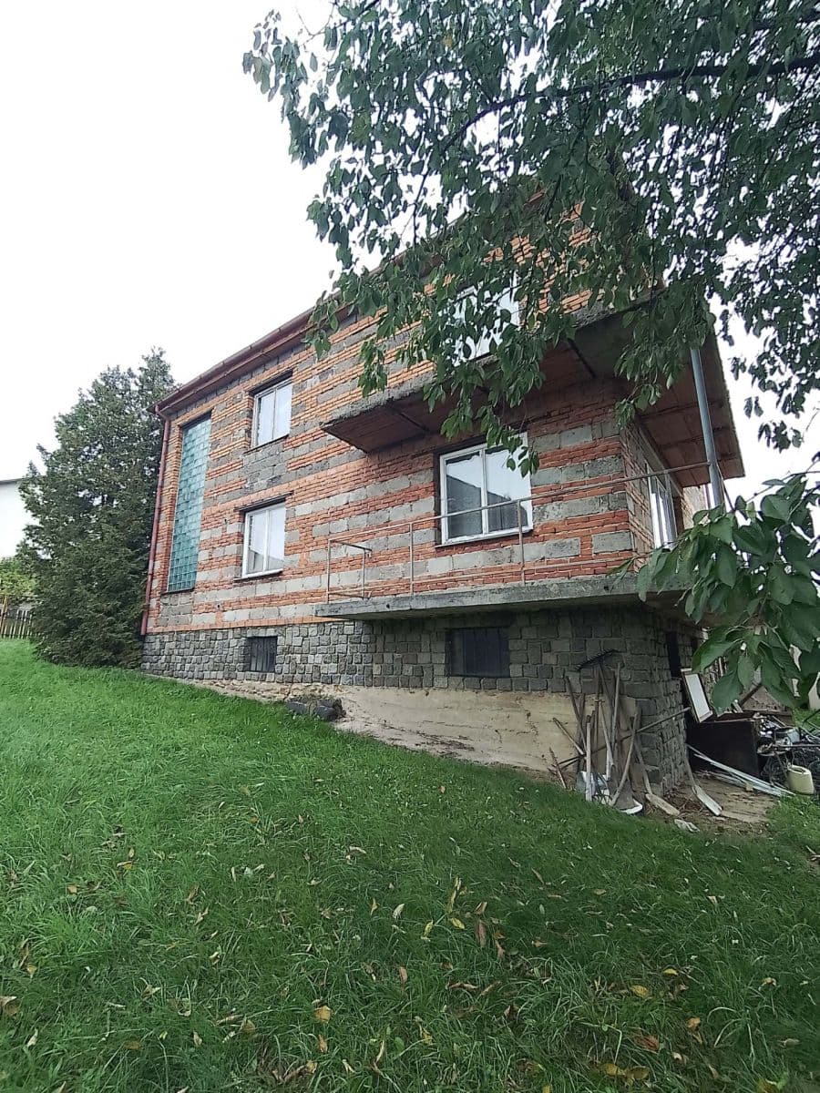 Predaj domu 230 m², pozemek 849 m², Čestín, Středočeský kraj Predaj domu 230 m², pozemek 849 m², Čestín, Středočeský kraj