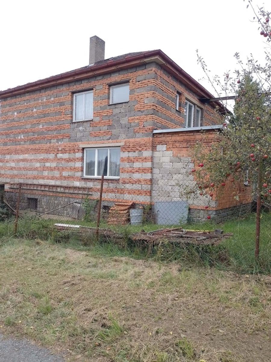 Predaj domu 230 m², pozemek 849 m², Čestín, Středočeský kraj Predaj domu 230 m², pozemek 849 m², Čestín, Středočeský kraj