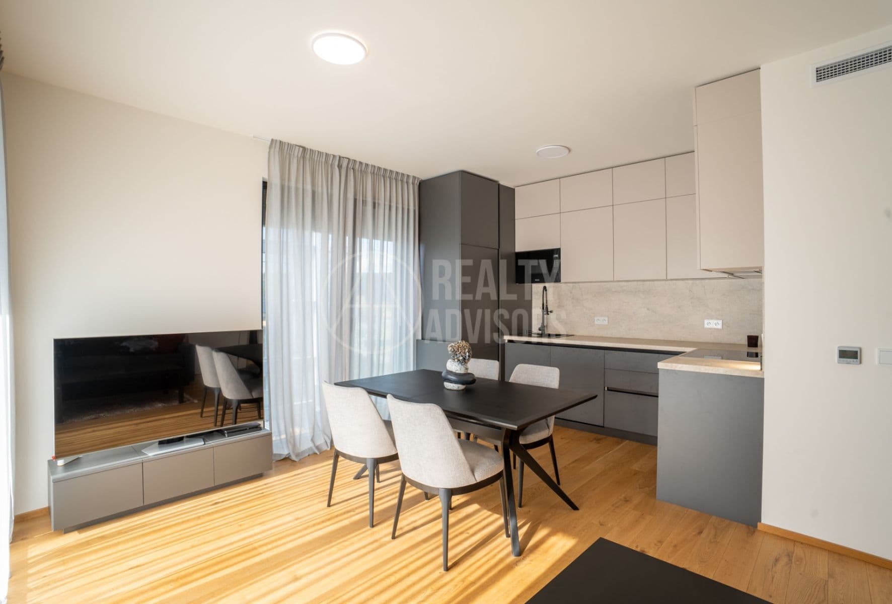 Predaj bytu 3-izbový 60 m², Československého exilu, Praha, Praha Predaj bytu 3-izbový 60 m², Československého exilu, Praha, Praha