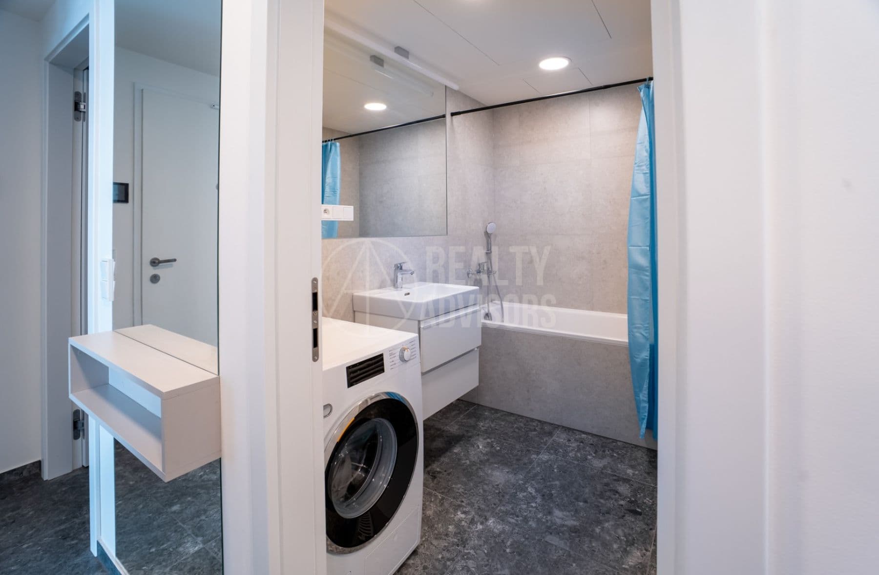 Predaj bytu 3-izbový 60 m², Československého exilu, Praha, Praha Predaj bytu 3-izbový 60 m², Československého exilu, Praha, Praha