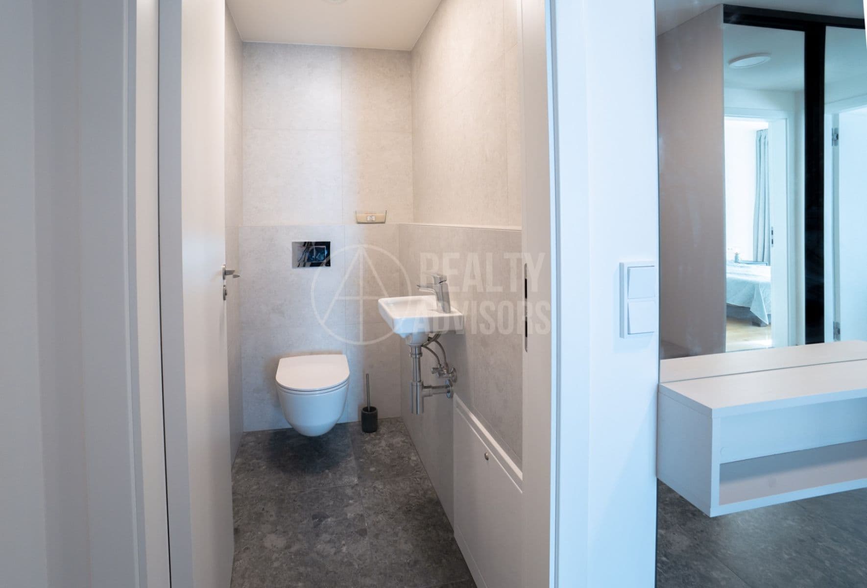 Predaj bytu 3-izbový 60 m², Československého exilu, Praha, Praha Predaj bytu 3-izbový 60 m², Československého exilu, Praha, Praha