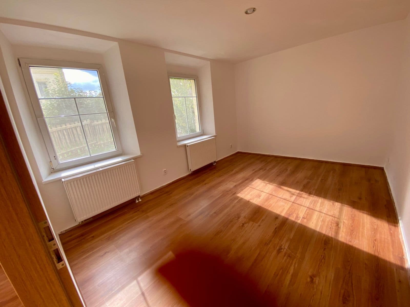 Predaj bytu 2-izbový 60 m², Rakouská, Milovice, Středočeský kraj Predaj bytu 2-izbový 60 m², Rakouská, Milovice, Středočeský kraj