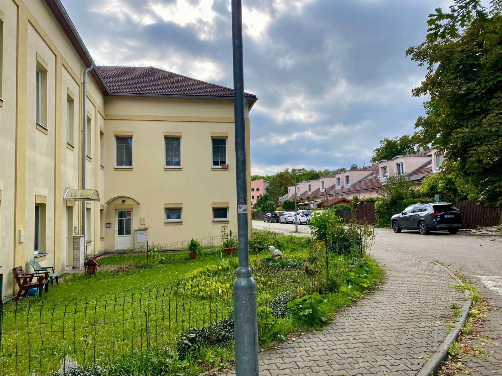 Predaj bytu 2-izbový 60 m², Rakouská, Milovice, Středočeský kraj Predaj bytu 2-izbový 60 m², Rakouská, Milovice, Středočeský kraj