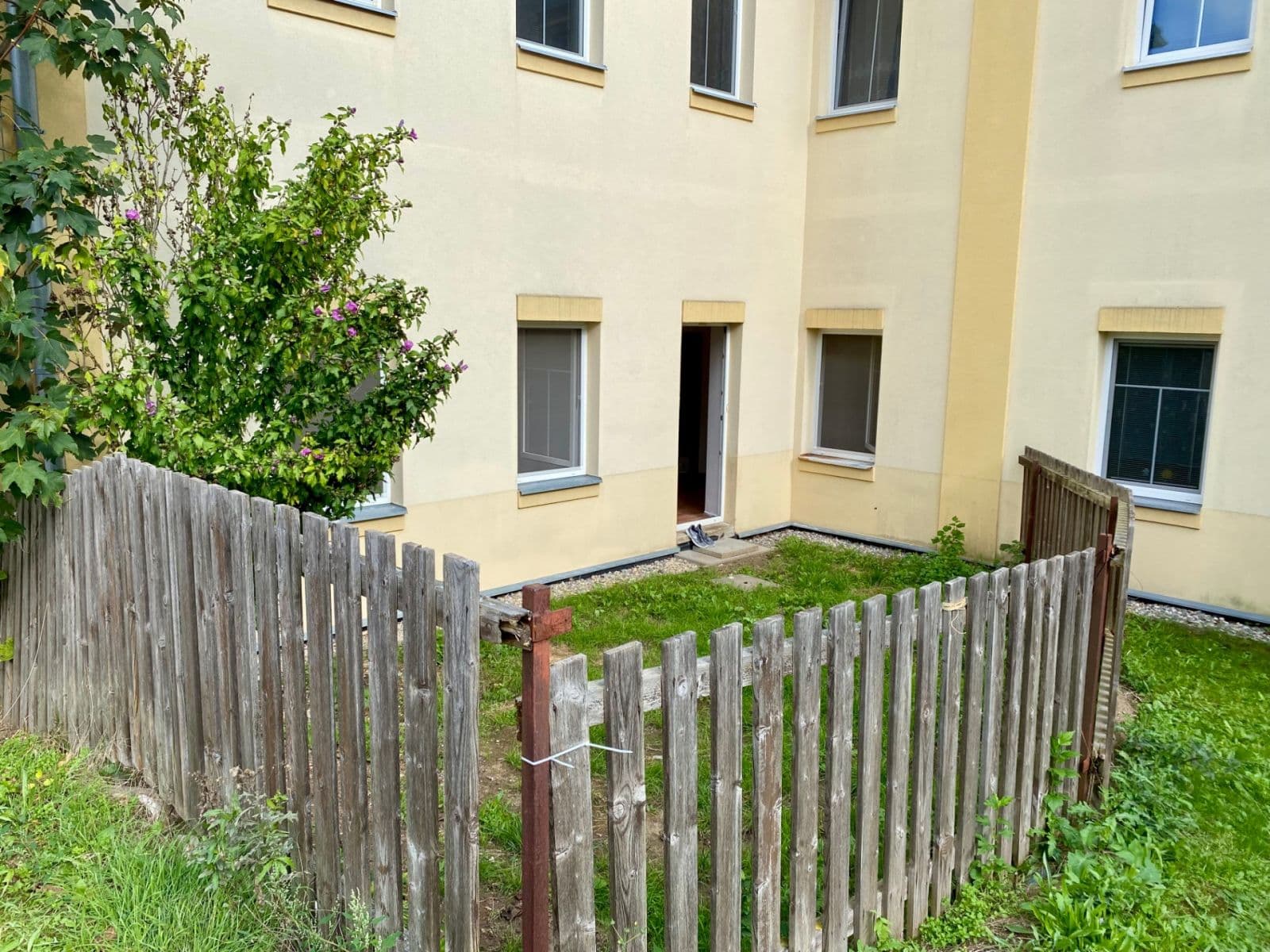 Predaj bytu 2-izbový 60 m², Rakouská, Milovice, Středočeský kraj Predaj bytu 2-izbový 60 m², Rakouská, Milovice, Středočeský kraj