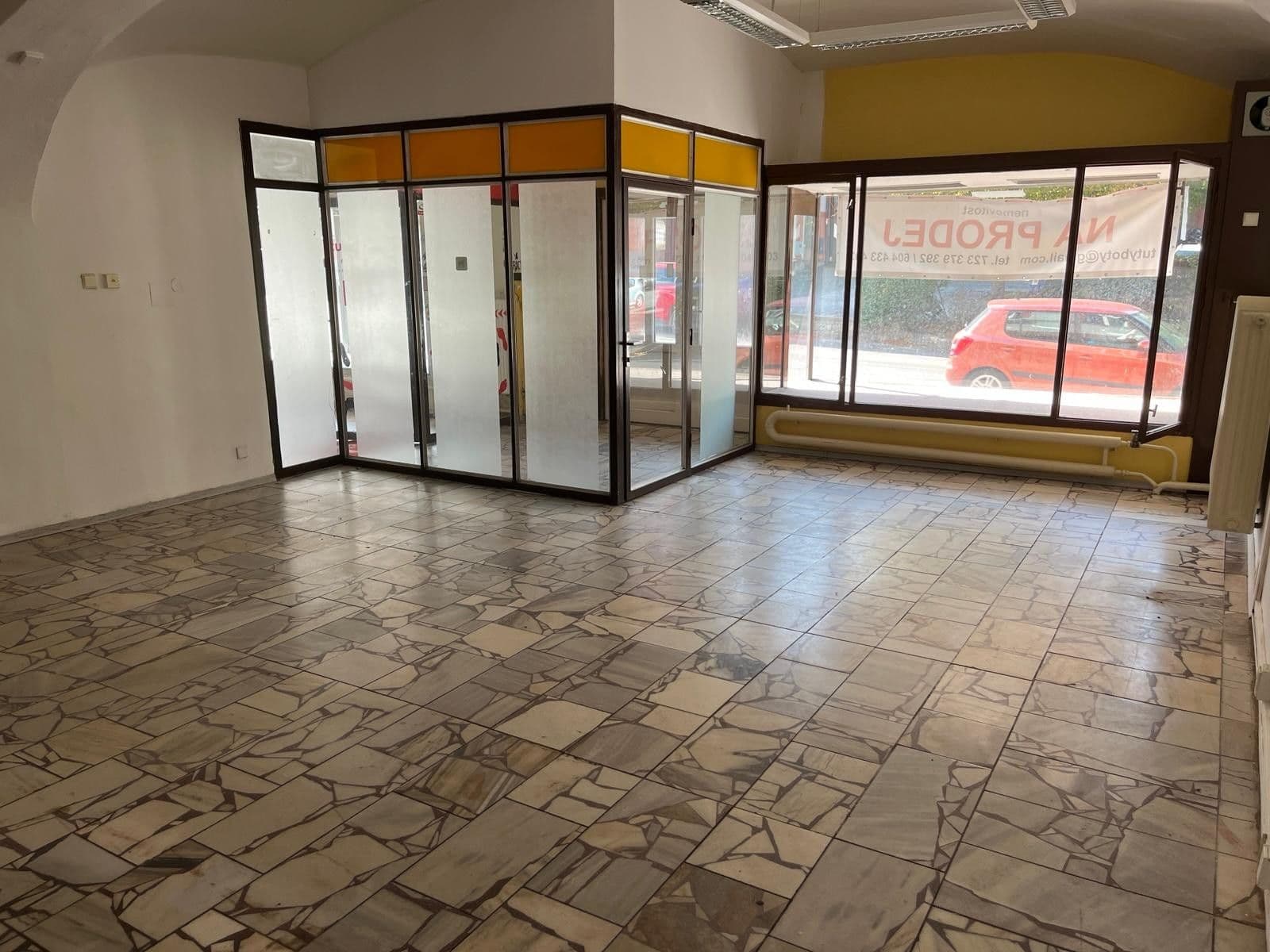 Predaj nebytového priestoru 360 m², náměstí T. G. Masaryka, Veselí nad Lužnicí, Jihočeský kraj Predaj nebytového priestoru 360 m², náměstí T. G. Masaryka, Veselí nad Lužnicí, Jihočeský kraj