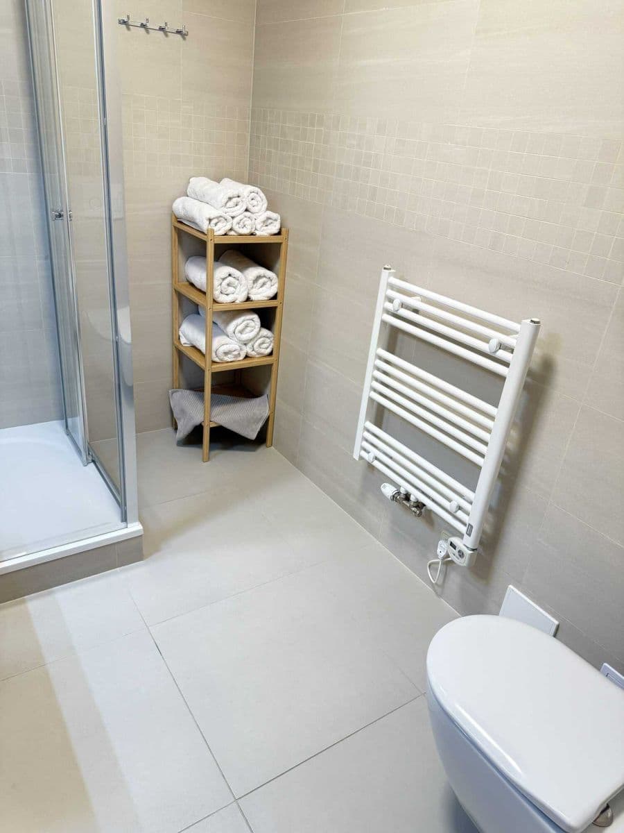 Prenájom bytu 107 m², Do Chuchle, Praha, Praha Prenájom bytu 107 m², Do Chuchle, Praha, Praha