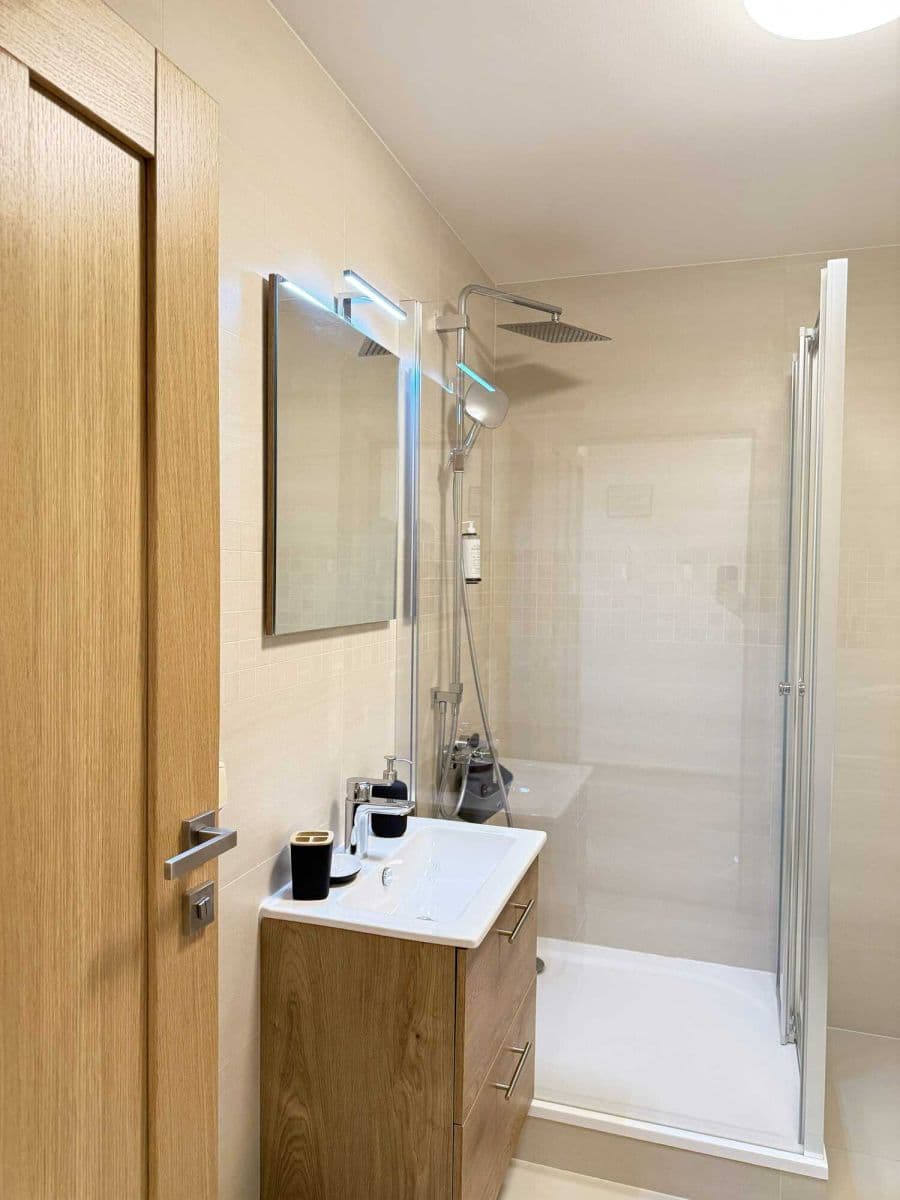 Prenájom bytu 107 m², Do Chuchle, Praha, Praha Prenájom bytu 107 m², Do Chuchle, Praha, Praha