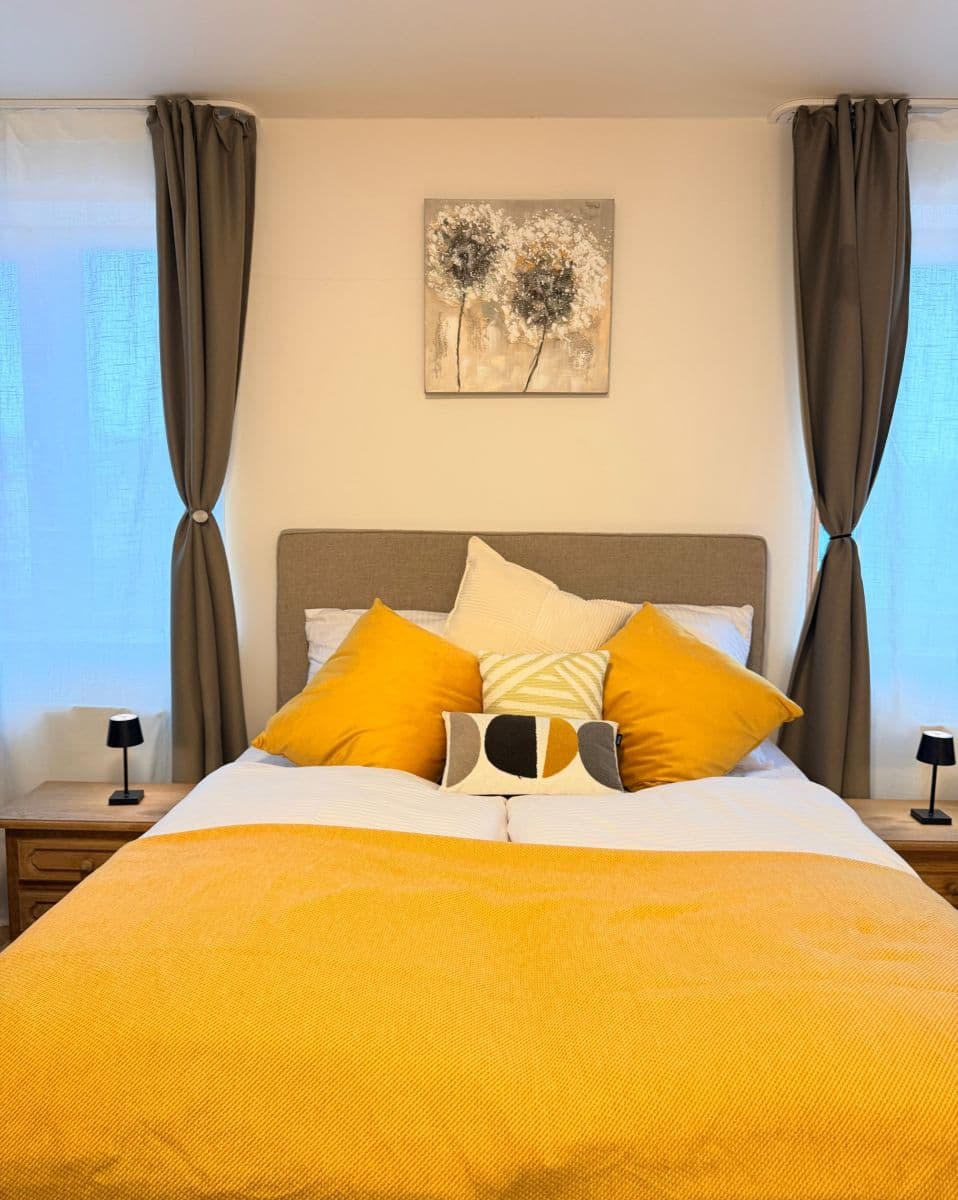 Prenájom bytu 107 m², Do Chuchle, Praha, Praha Prenájom bytu 107 m², Do Chuchle, Praha, Praha