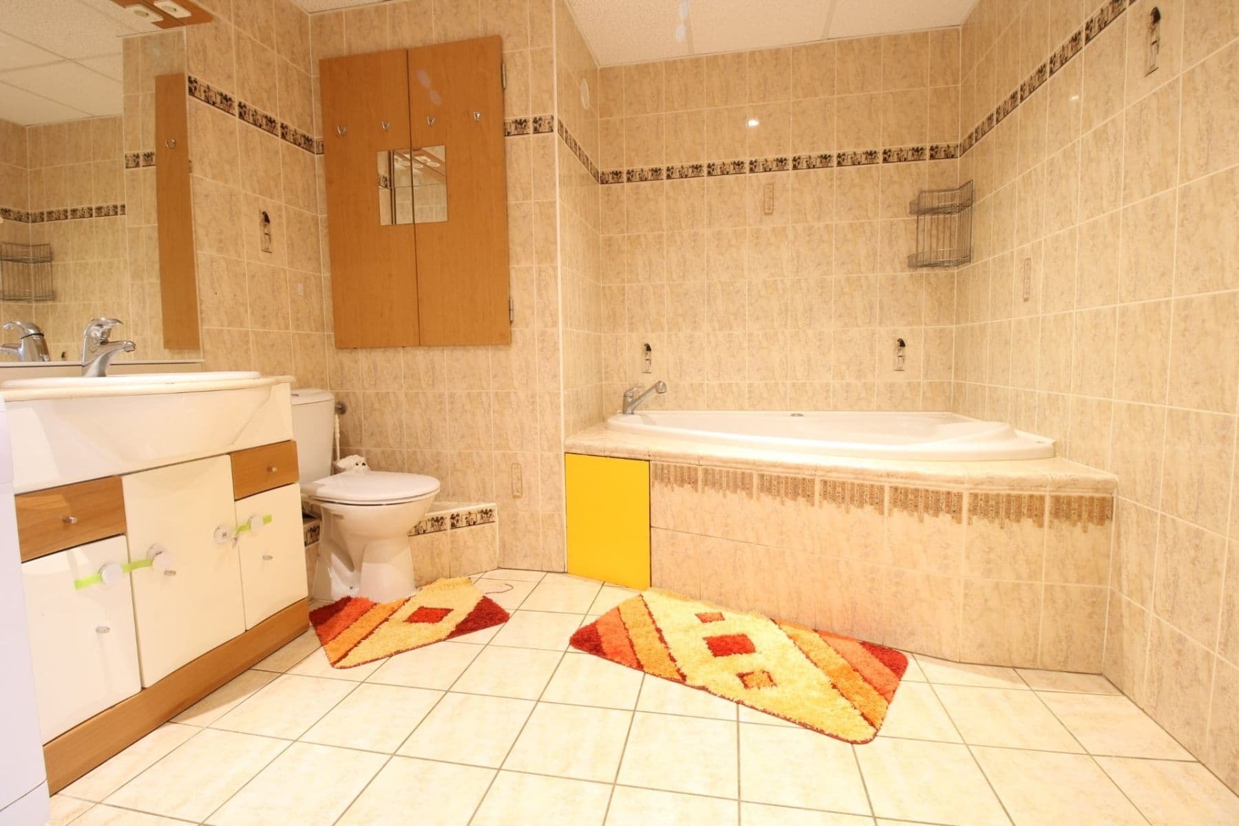 Prenájom bytu 3-izbový 70 m², Kukelská, Praha, Praha Prenájom bytu 3-izbový 70 m², Kukelská, Praha, Praha