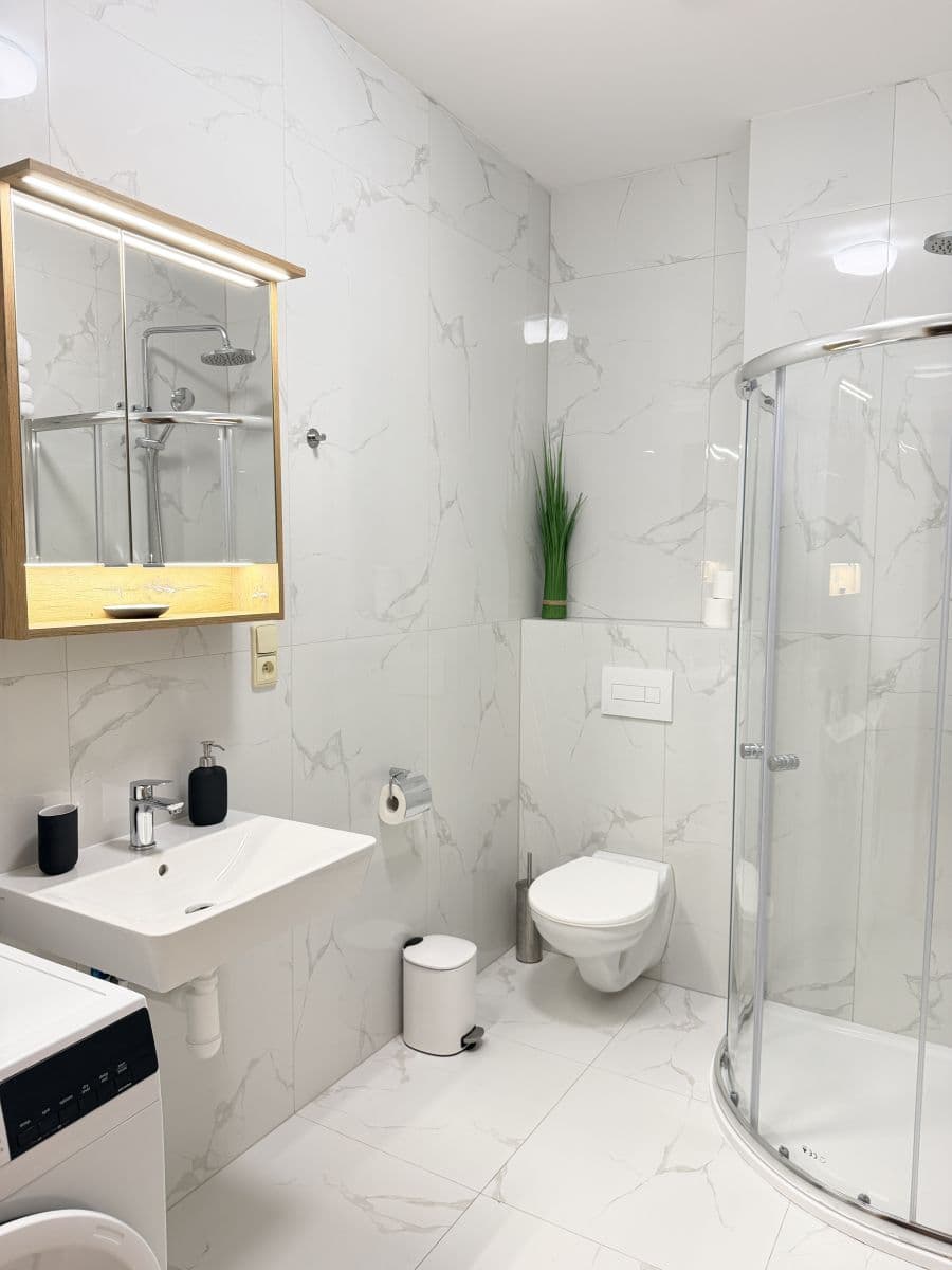 Prenájom bytu 53 m², Zbraslavská, Praha, Praha Prenájom bytu 53 m², Zbraslavská, Praha, Praha