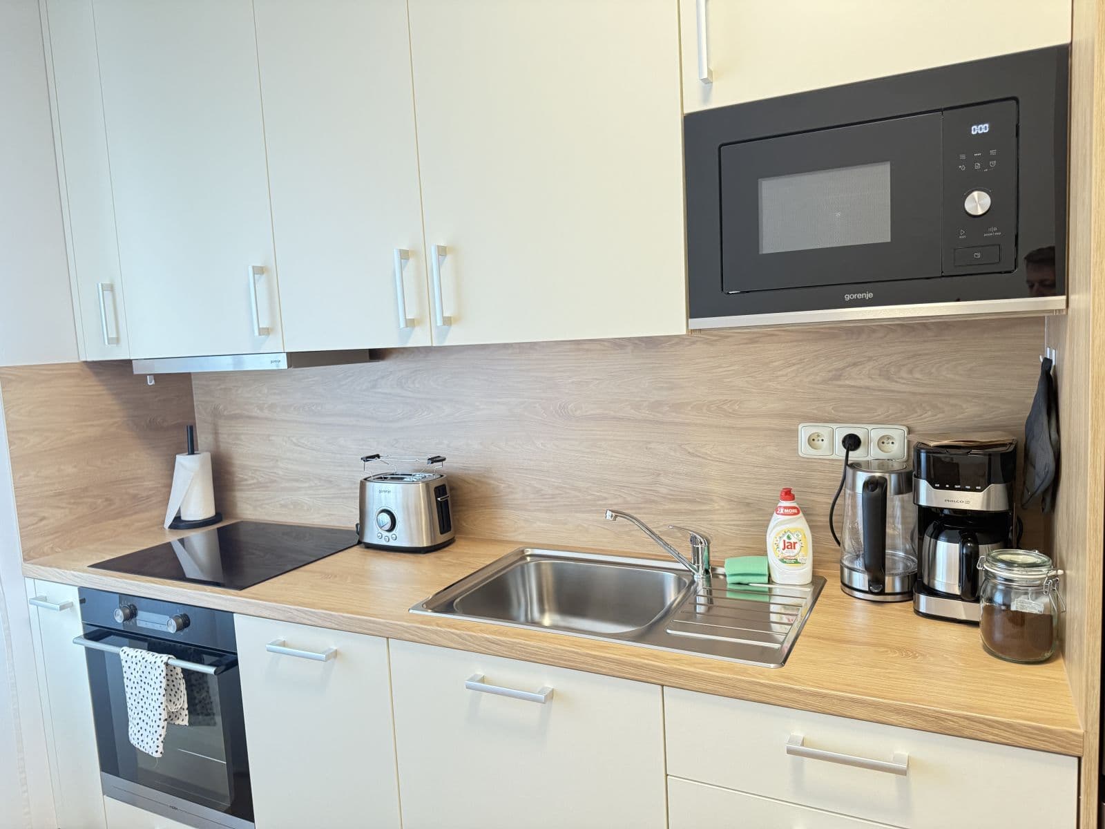 Prenájom bytu 40 m², Zbraslavská, Praha, Praha Prenájom bytu 40 m², Zbraslavská, Praha, Praha