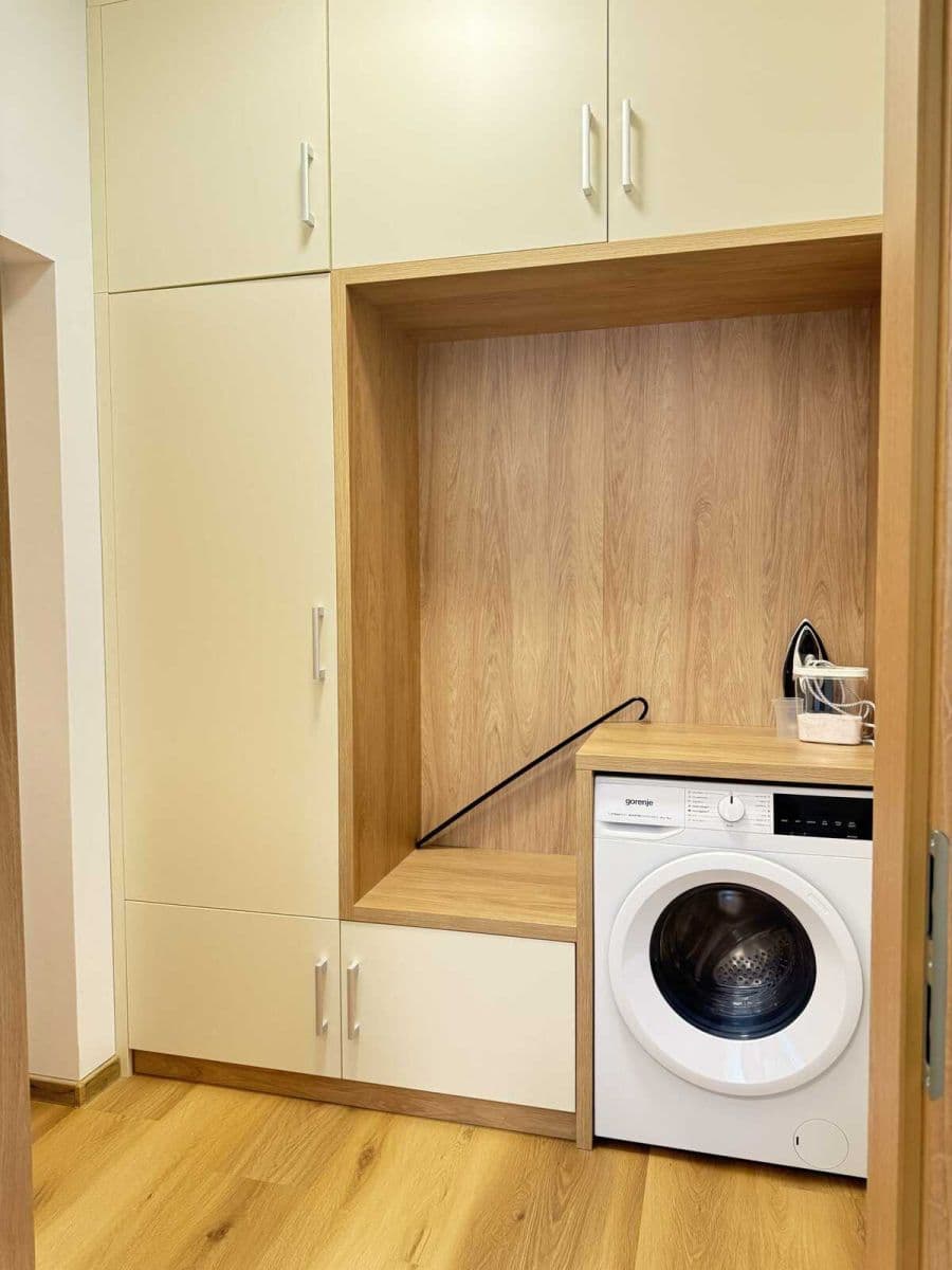 Prenájom bytu 43 m², Zbraslavská, Praha, Praha Prenájom bytu 43 m², Zbraslavská, Praha, Praha