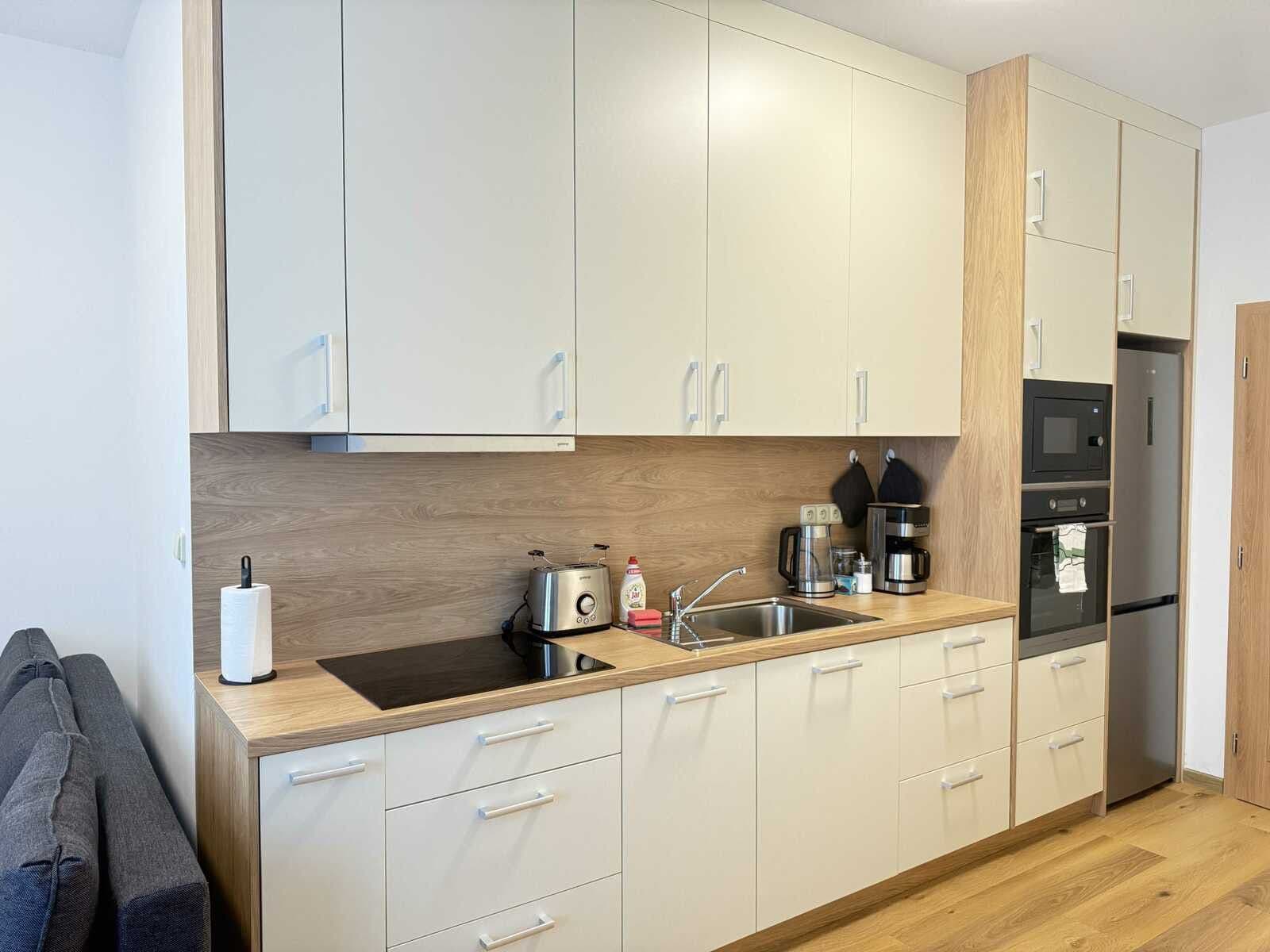 Prenájom bytu 43 m², Zbraslavská, Praha, Praha Prenájom bytu 43 m², Zbraslavská, Praha, Praha
