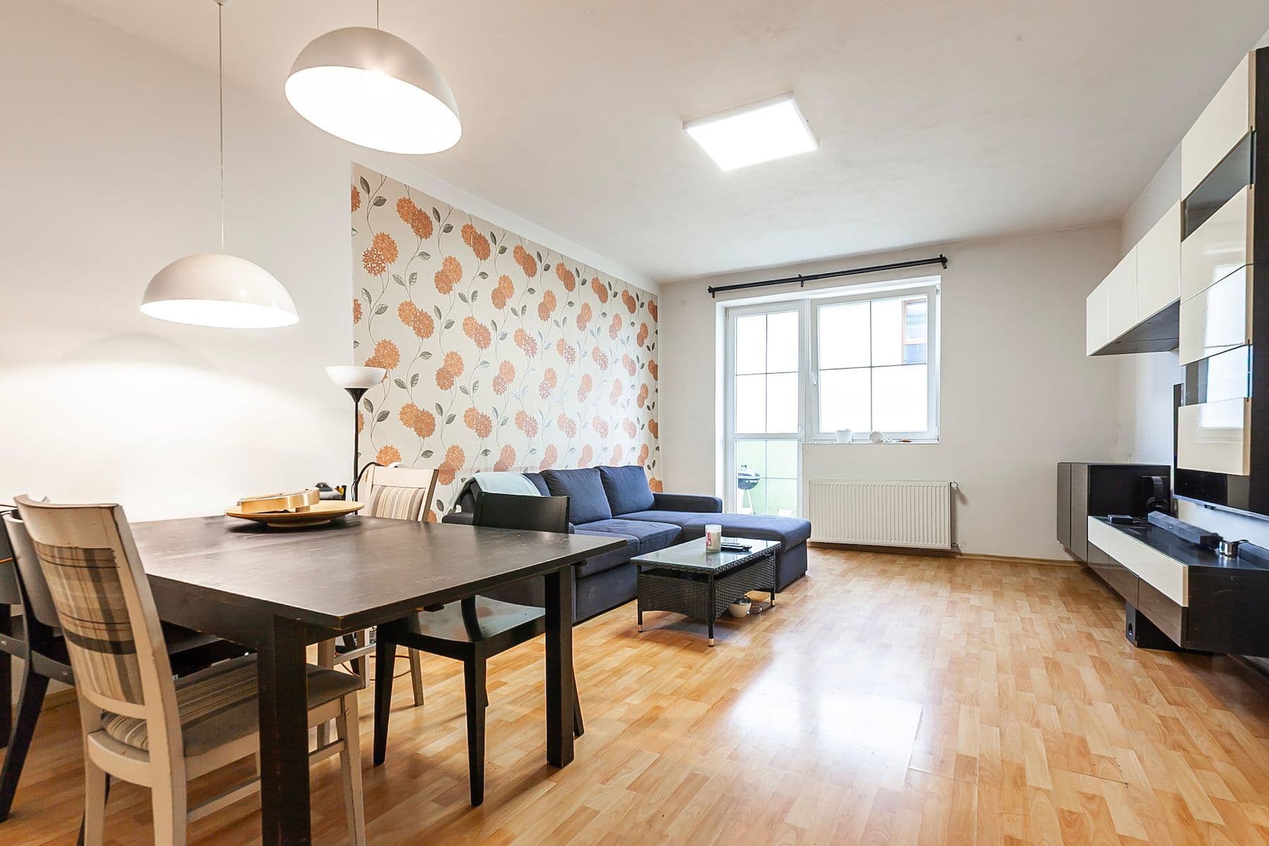 Predaj bytu 4-izbový 116 m², Břežany II, Středočeský kraj Predaj bytu 4-izbový 116 m², Břežany II, Středočeský kraj