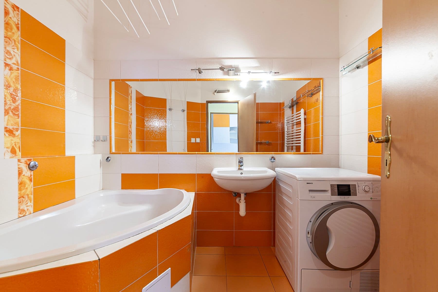 Predaj bytu 4-izbový 116 m², Břežany II, Středočeský kraj Predaj bytu 4-izbový 116 m², Břežany II, Středočeský kraj