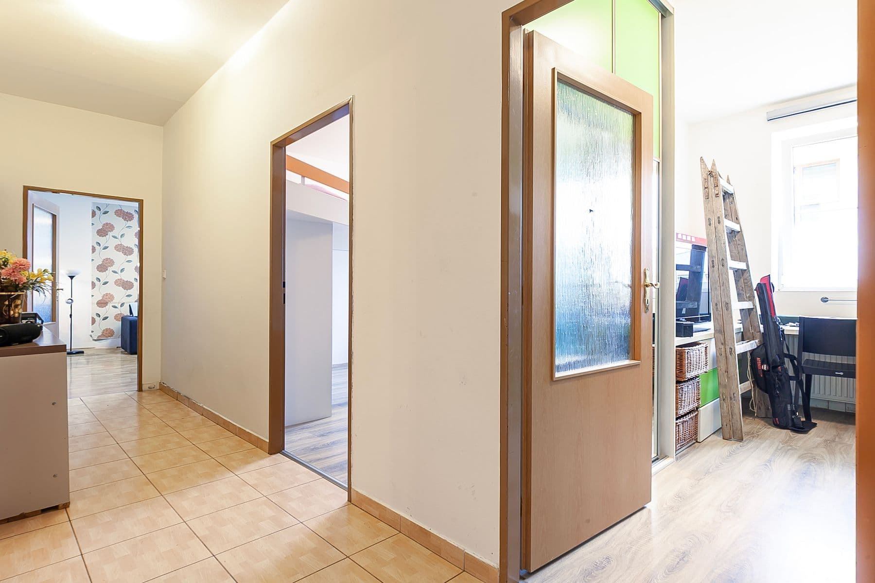 Predaj bytu 4-izbový 116 m², Břežany II, Středočeský kraj Predaj bytu 4-izbový 116 m², Břežany II, Středočeský kraj