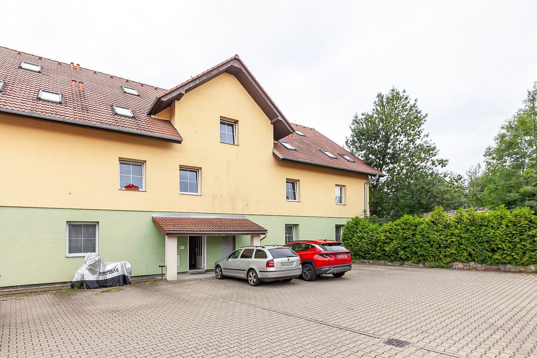 Predaj bytu 4-izbový 116 m², Břežany II, Středočeský kraj Predaj bytu 4-izbový 116 m², Břežany II, Středočeský kraj