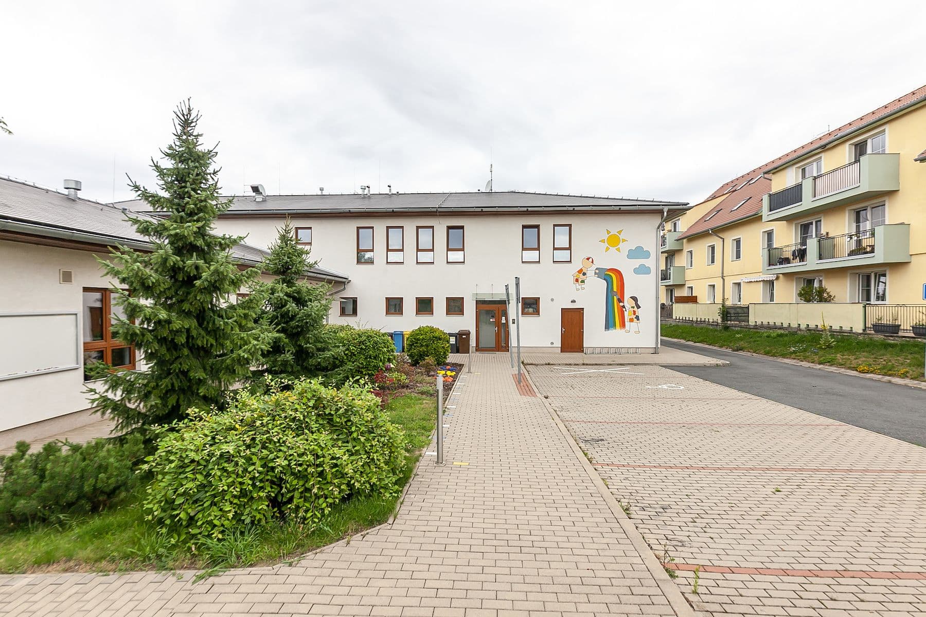 Predaj bytu 4-izbový 116 m², Břežany II, Středočeský kraj Predaj bytu 4-izbový 116 m², Břežany II, Středočeský kraj