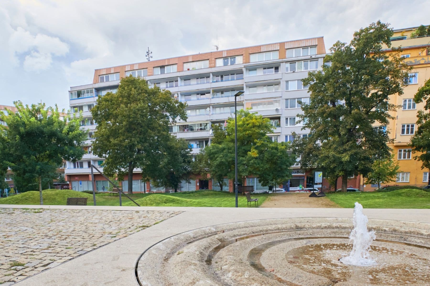 Predaj bytu 2-izbový 69 m², Roháčova, Praha, Praha Predaj bytu 2-izbový 69 m², Roháčova, Praha, Praha