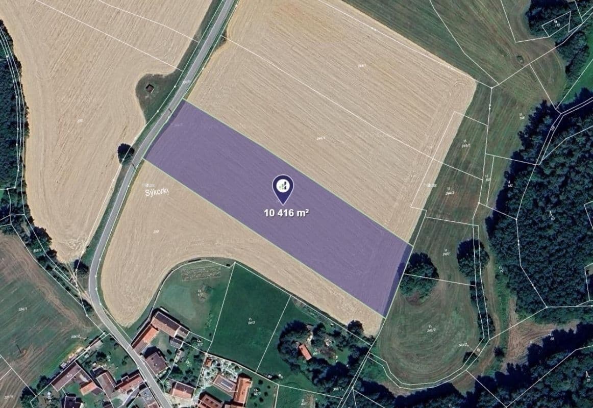 Predaj pozemku 11.585 m², Hrazany, Jihočeský kraj Predaj pozemku 11.585 m², Hrazany, Jihočeský kraj