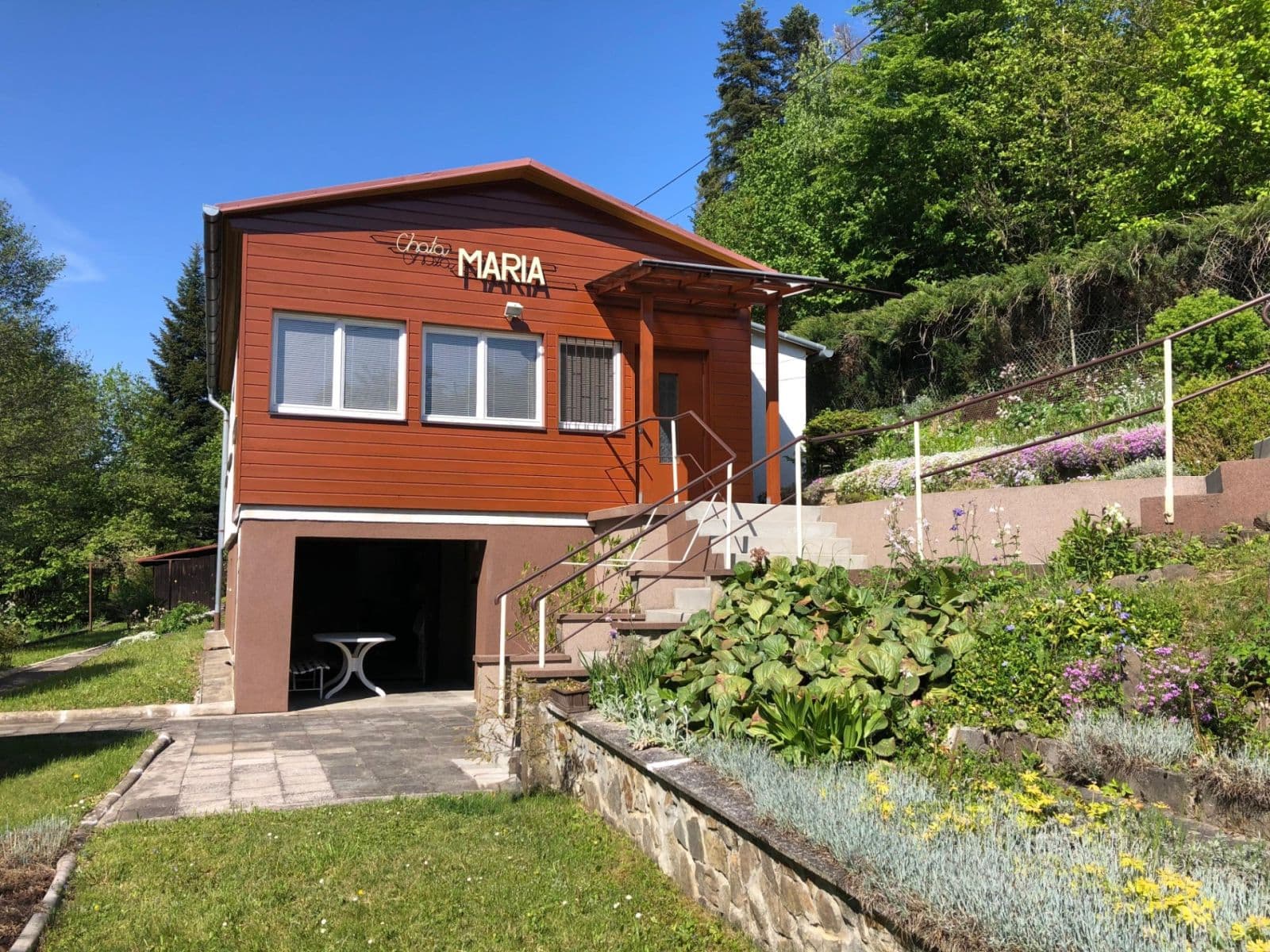 Predaj rekreačného objektu 60 m², pozemek 1.131 m², Horní Lhota, Moravskoslezský kraj Predaj rekreačného objektu 60 m², pozemek 1.131 m², Horní Lhota, Moravskoslezský kraj