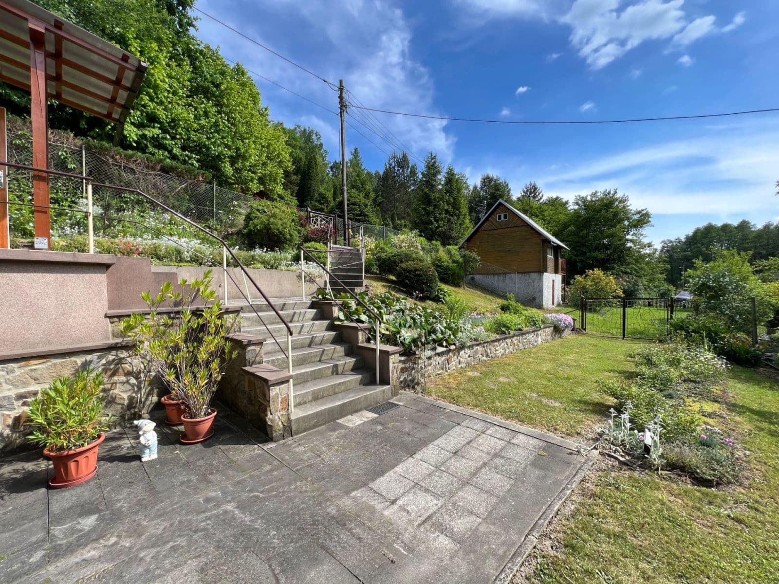 Predaj rekreačného objektu 60 m², pozemek 1.131 m², Horní Lhota, Moravskoslezský kraj Predaj rekreačného objektu 60 m², pozemek 1.131 m², Horní Lhota, Moravskoslezský kraj