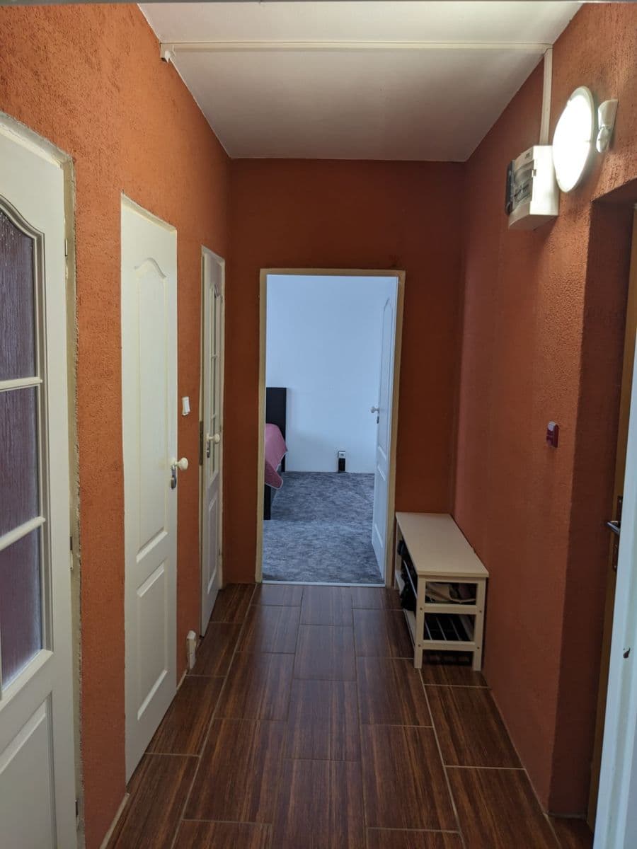 Prenájom bytu 2-izbový 52 m², Švermova, Beroun, Středočeský kraj Prenájom bytu 2-izbový 52 m², Švermova, Beroun, Středočeský kraj