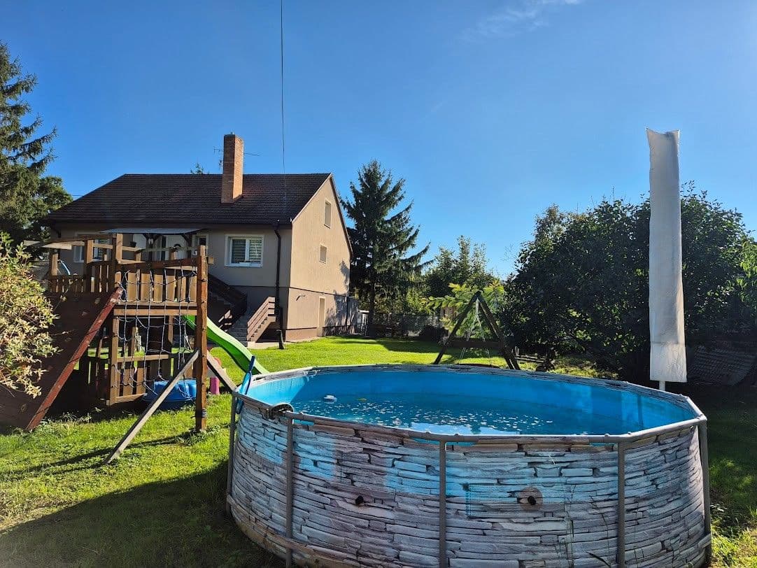 Predaj domu 320 m², pozemek 1.303 m², Ňárad, Trnavský kraj Predaj domu 320 m², pozemek 1.303 m², Ňárad, Trnavský kraj