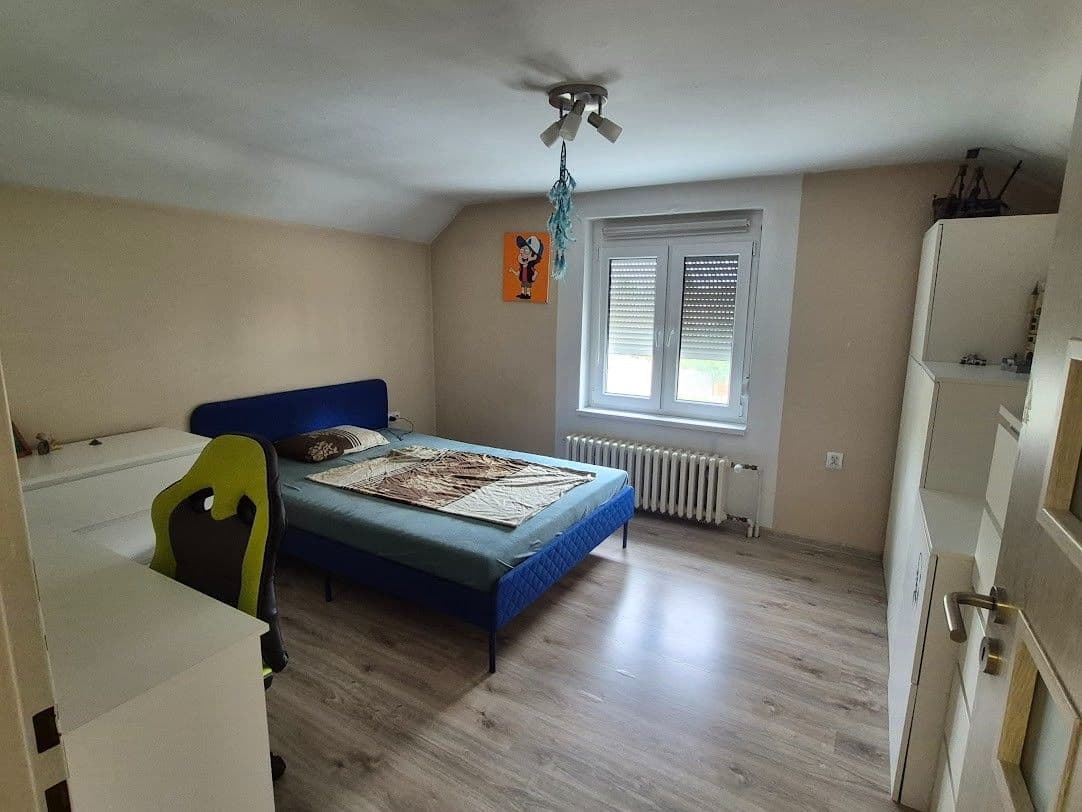 Predaj domu 320 m², pozemek 1.303 m², Ňárad, Trnavský kraj Predaj domu 320 m², pozemek 1.303 m², Ňárad, Trnavský kraj
