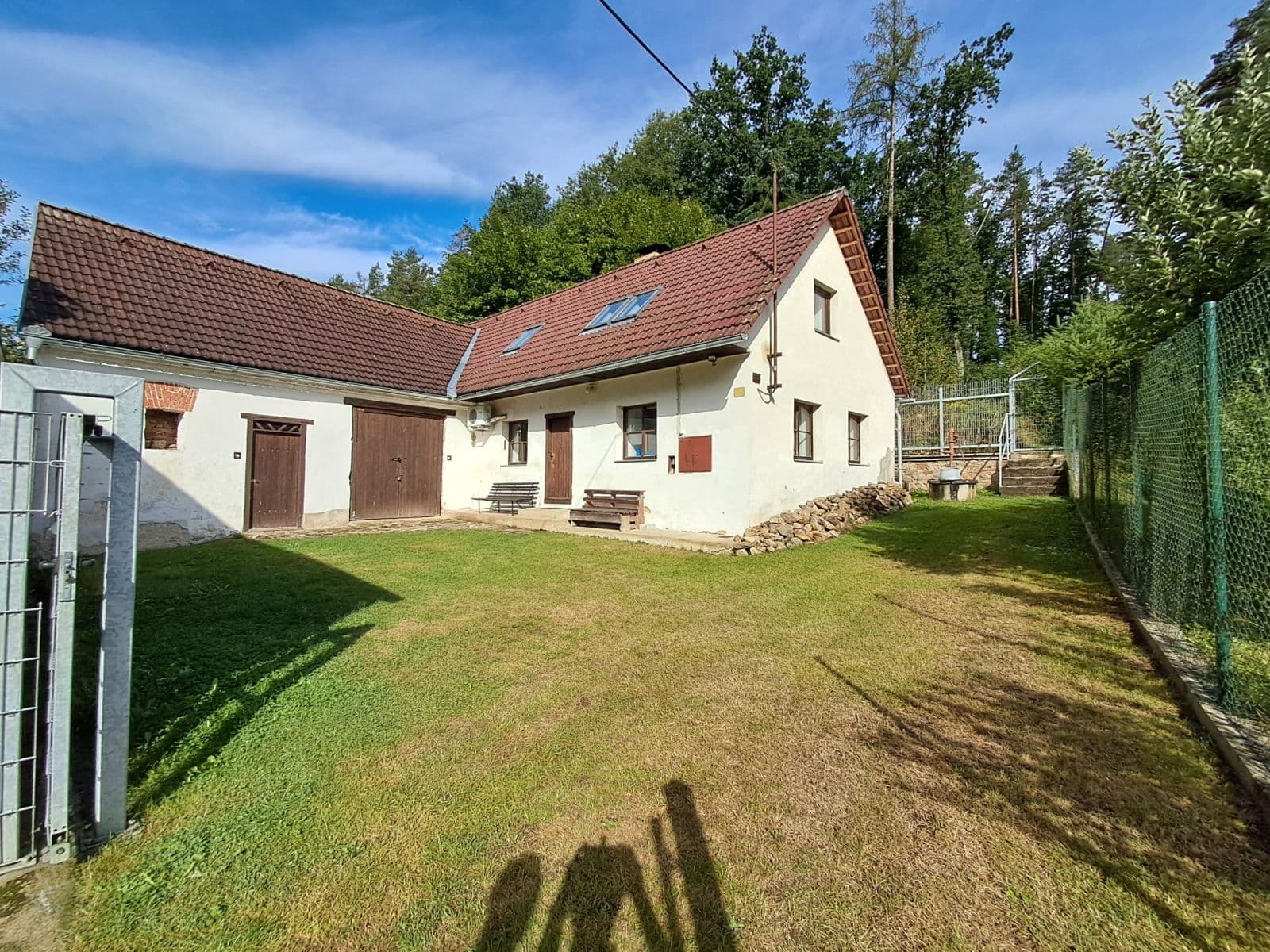 Predaj rekreačného objektu 105 m², pozemek 360 m², Vlastec, Jihočeský kraj Predaj rekreačného objektu 105 m², pozemek 360 m², Vlastec, Jihočeský kraj