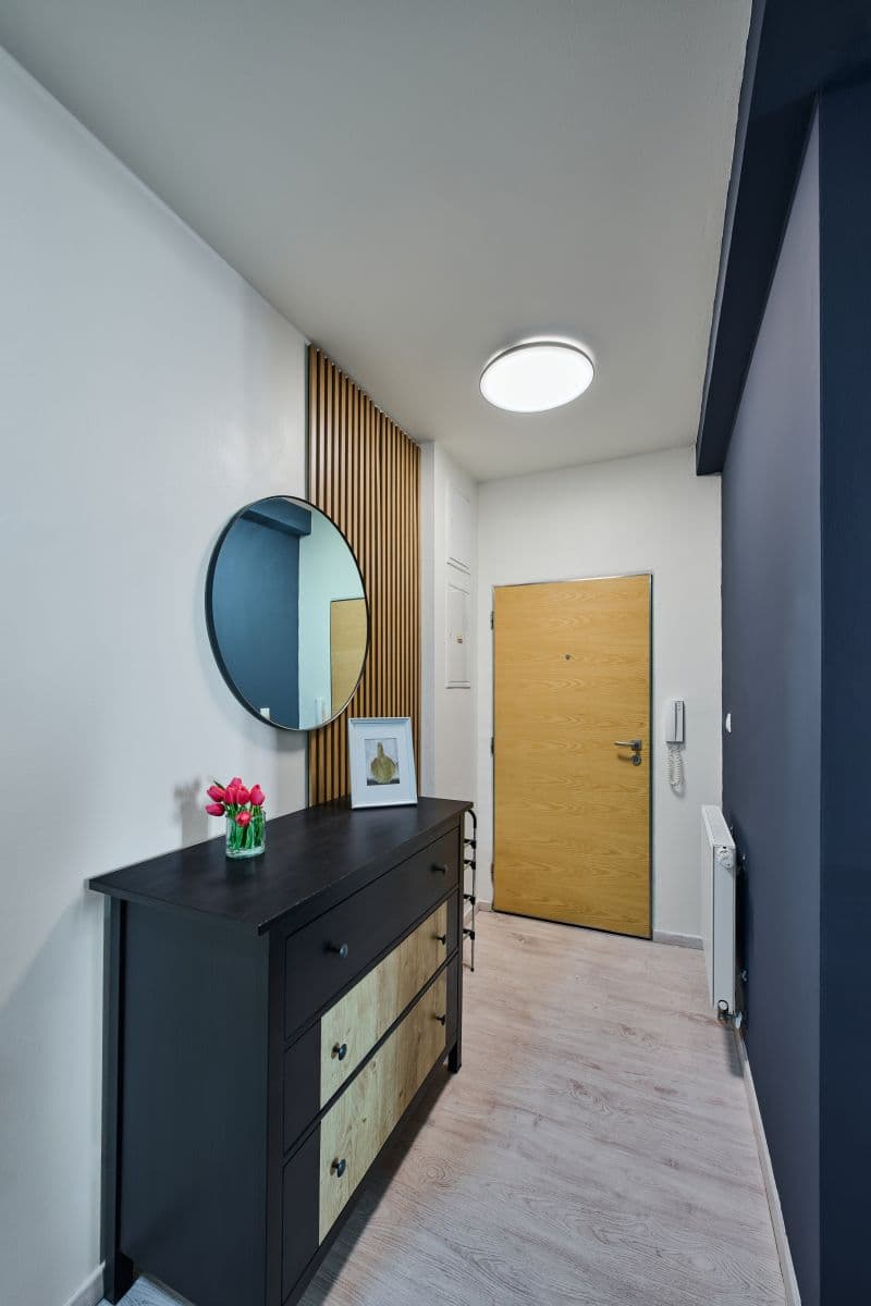 Prenájom bytu 30 m², Mostecká, Praha, Praha Prenájom bytu 30 m², Mostecká, Praha, Praha