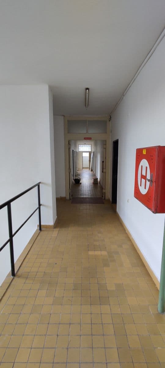 Prenájom nebytového priestoru 100 m², Pekárenská, Most, Ústecký kraj Prenájom nebytového priestoru 100 m², Pekárenská, Most, Ústecký kraj