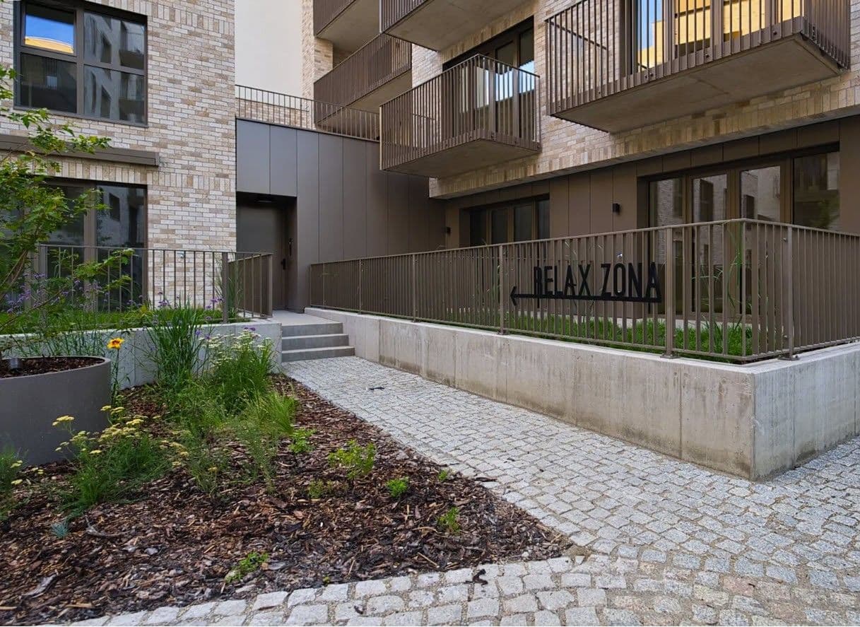 Prenájom bytu 1-izbový 32 m², Bratislavská, Brno, Jihomoravský kraj Prenájom bytu 1-izbový 32 m², Bratislavská, Brno, Jihomoravský kraj