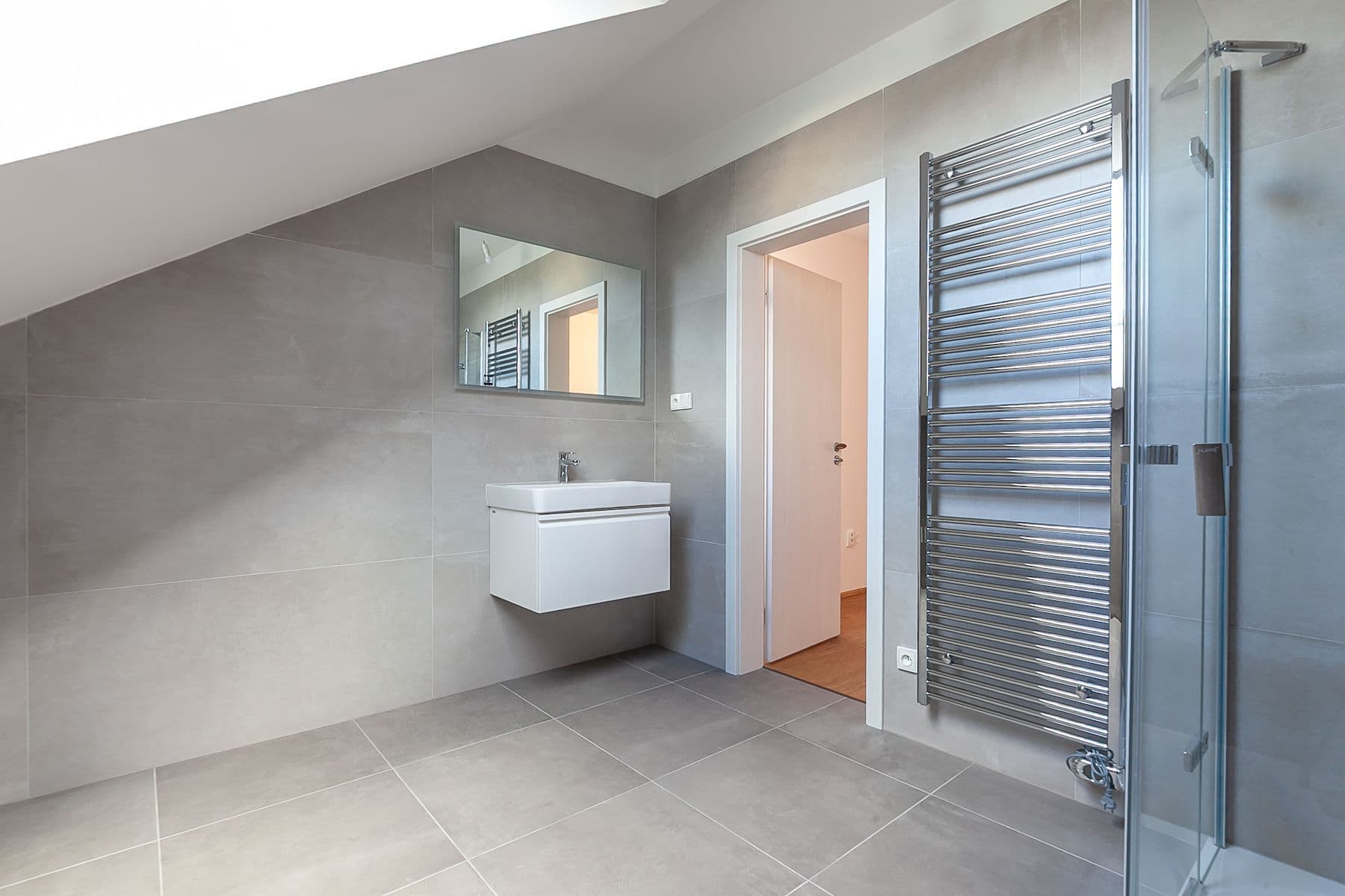 Predaj domu 206 m², pozemek 601 m², U Topolu, Stochov, Středočeský kraj Predaj domu 206 m², pozemek 601 m², U Topolu, Stochov, Středočeský kraj