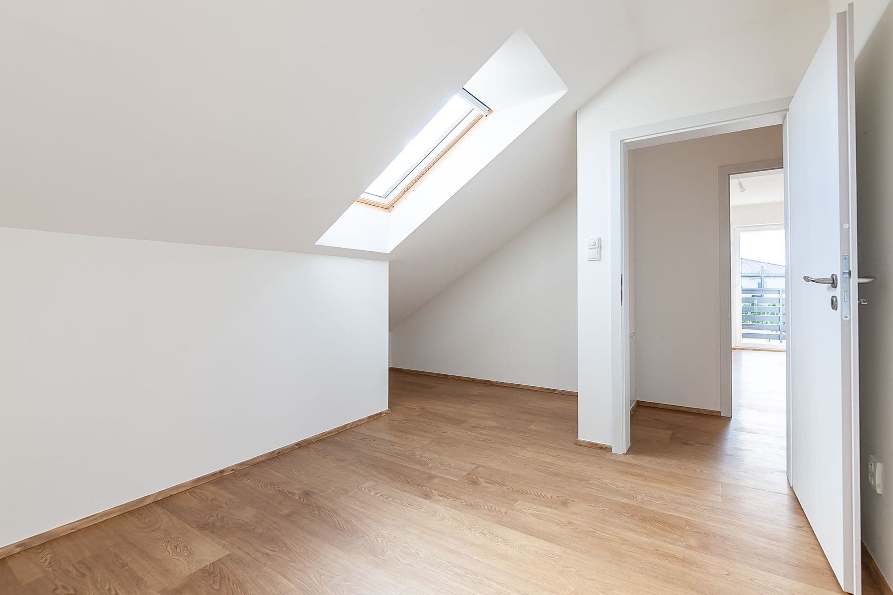 Predaj domu 206 m², pozemek 601 m², U Topolu, Stochov, Středočeský kraj Predaj domu 206 m², pozemek 601 m², U Topolu, Stochov, Středočeský kraj