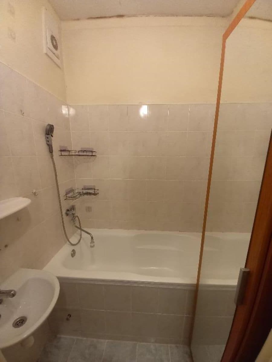 Prenájom bytu 2-izbový 50 m², Mitušova, Ostrava, Moravskoslezský kraj Prenájom bytu 2-izbový 50 m², Mitušova, Ostrava, Moravskoslezský kraj