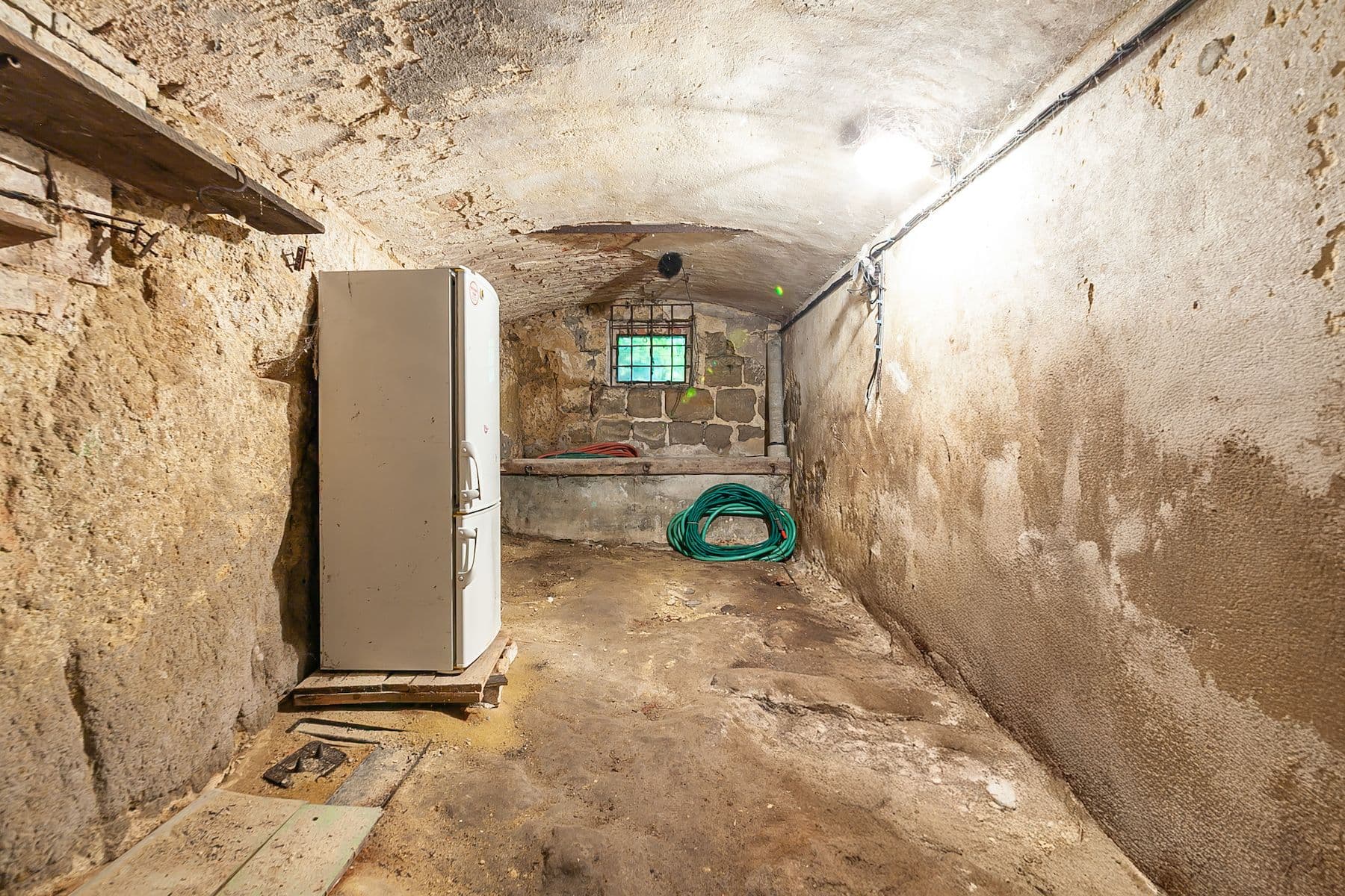 Predaj domu 55 m², pozemek 1.067 m², Mšeno, Středočeský kraj Predaj domu 55 m², pozemek 1.067 m², Mšeno, Středočeský kraj