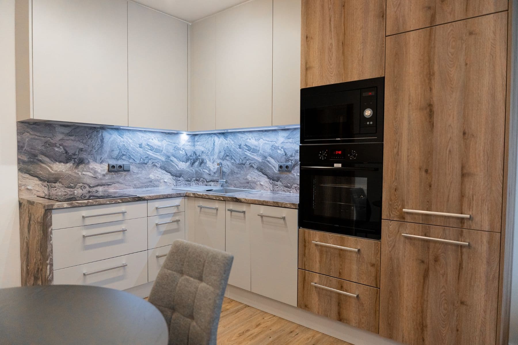 Predaj bytu 2-izbový 87 m², Honzíkova, Praha, Praha Predaj bytu 2-izbový 87 m², Honzíkova, Praha, Praha