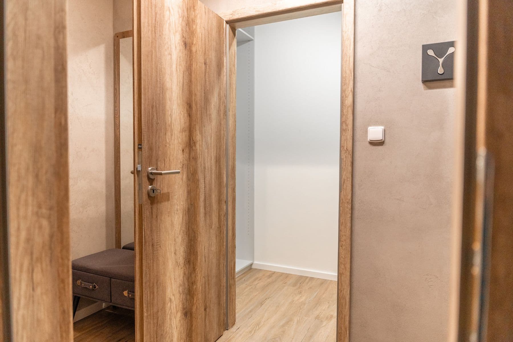 Predaj bytu 2-izbový 87 m², Honzíkova, Praha, Praha Predaj bytu 2-izbový 87 m², Honzíkova, Praha, Praha