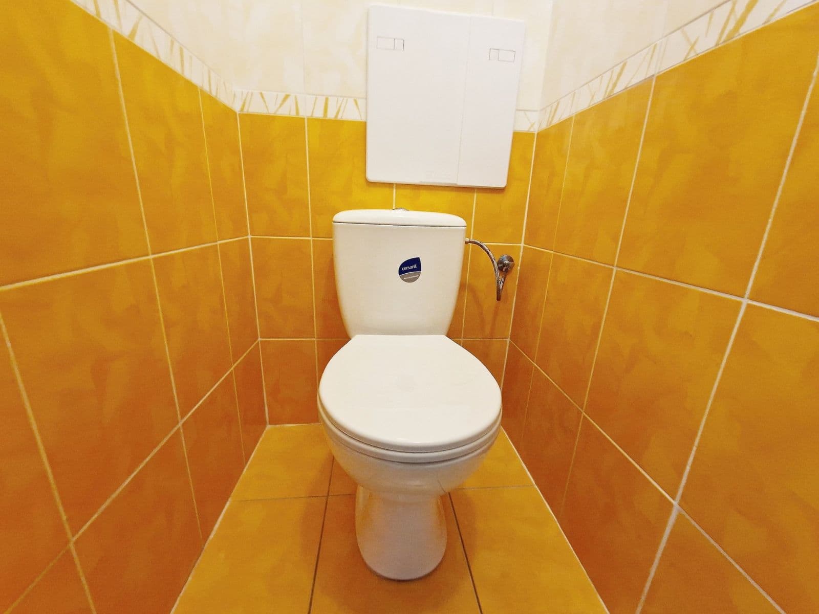 Prenájom bytu 2-izbový 56 m², Studentská, Mělník, Středočeský kraj Prenájom bytu 2-izbový 56 m², Studentská, Mělník, Středočeský kraj