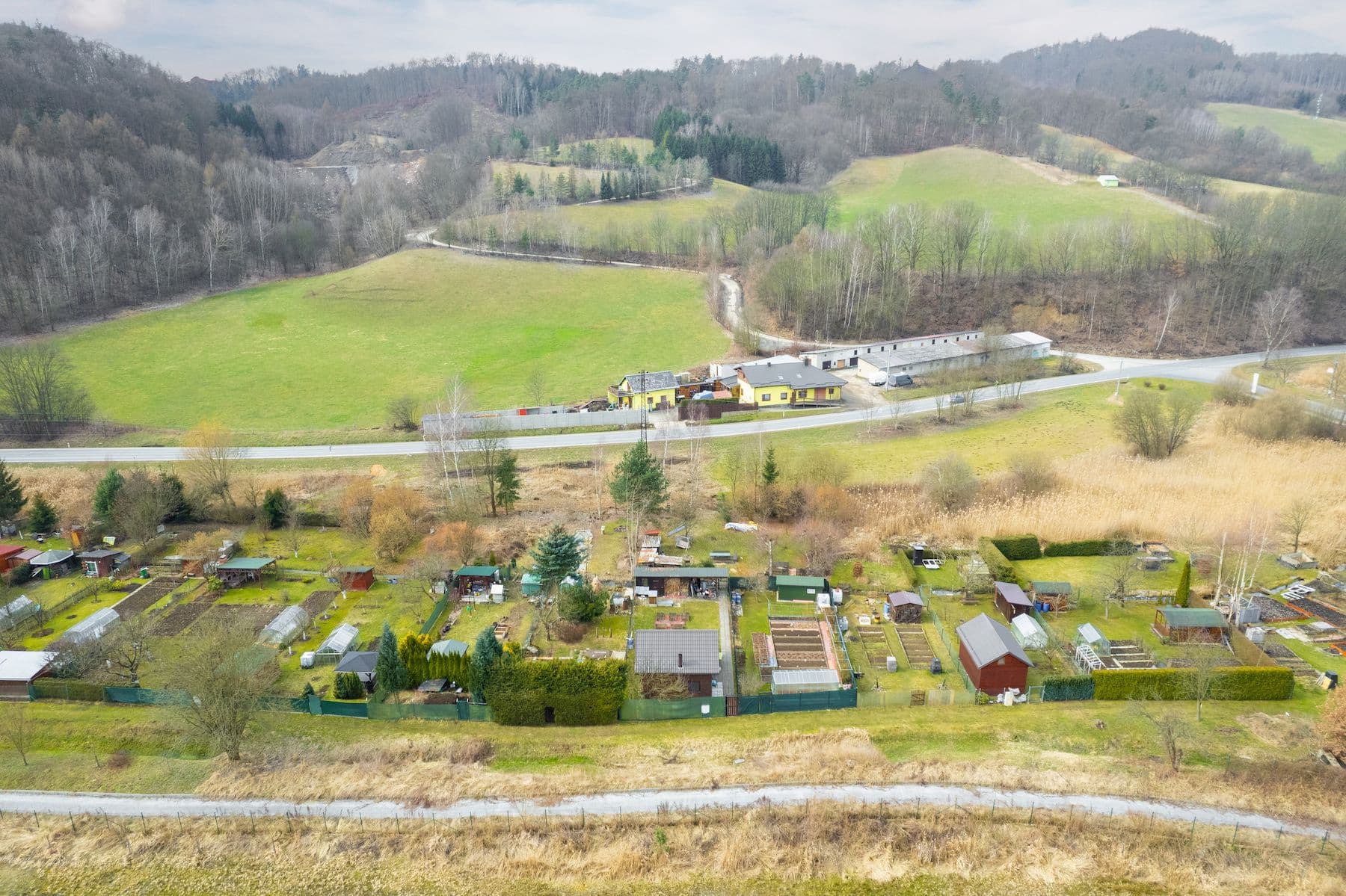 Predaj rekreačného objektu 50 m², pozemek 260 m², Olšany, Olomoucký kraj Predaj rekreačného objektu 50 m², pozemek 260 m², Olšany, Olomoucký kraj