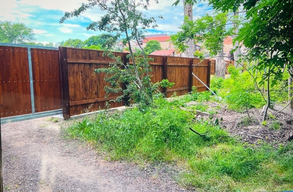 Predaj pozemku 11.600 m², Peruc, Ústecký kraj Predaj pozemku 11.600 m², Peruc, Ústecký kraj