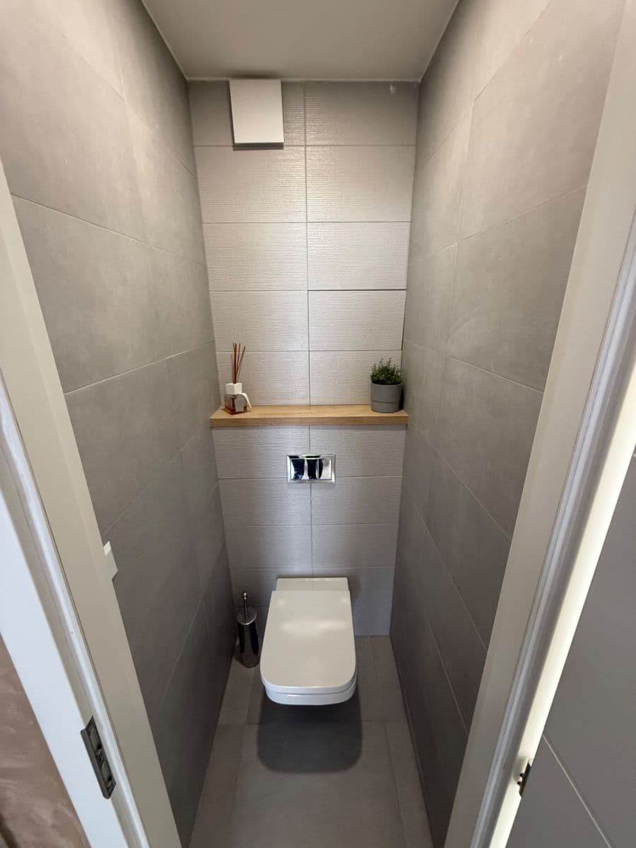 Predaj bytu 3-izbový 66 m², Výškovická, Ostrava, Moravskoslezský kraj Predaj bytu 3-izbový 66 m², Výškovická, Ostrava, Moravskoslezský kraj