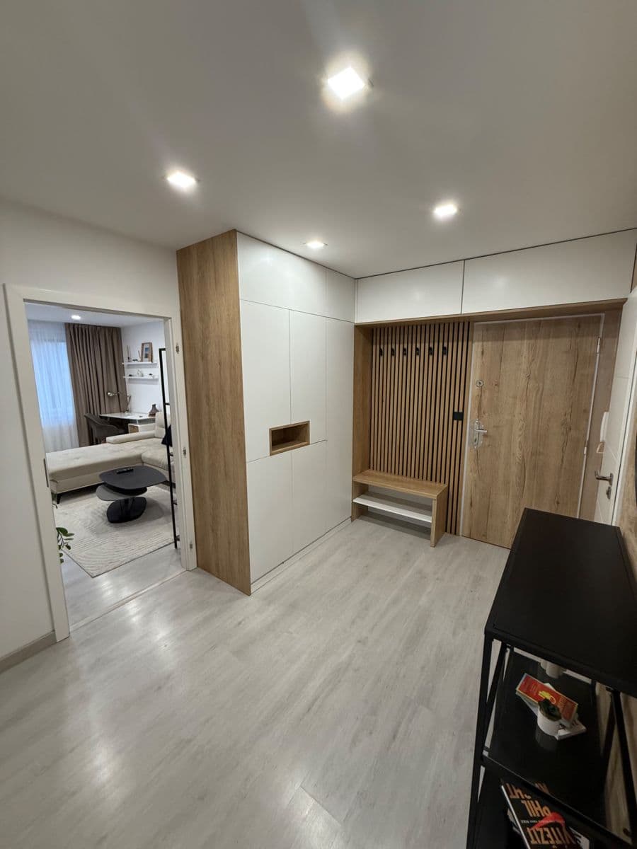 Predaj bytu 3-izbový 66 m², Výškovická, Ostrava, Moravskoslezský kraj Predaj bytu 3-izbový 66 m², Výškovická, Ostrava, Moravskoslezský kraj